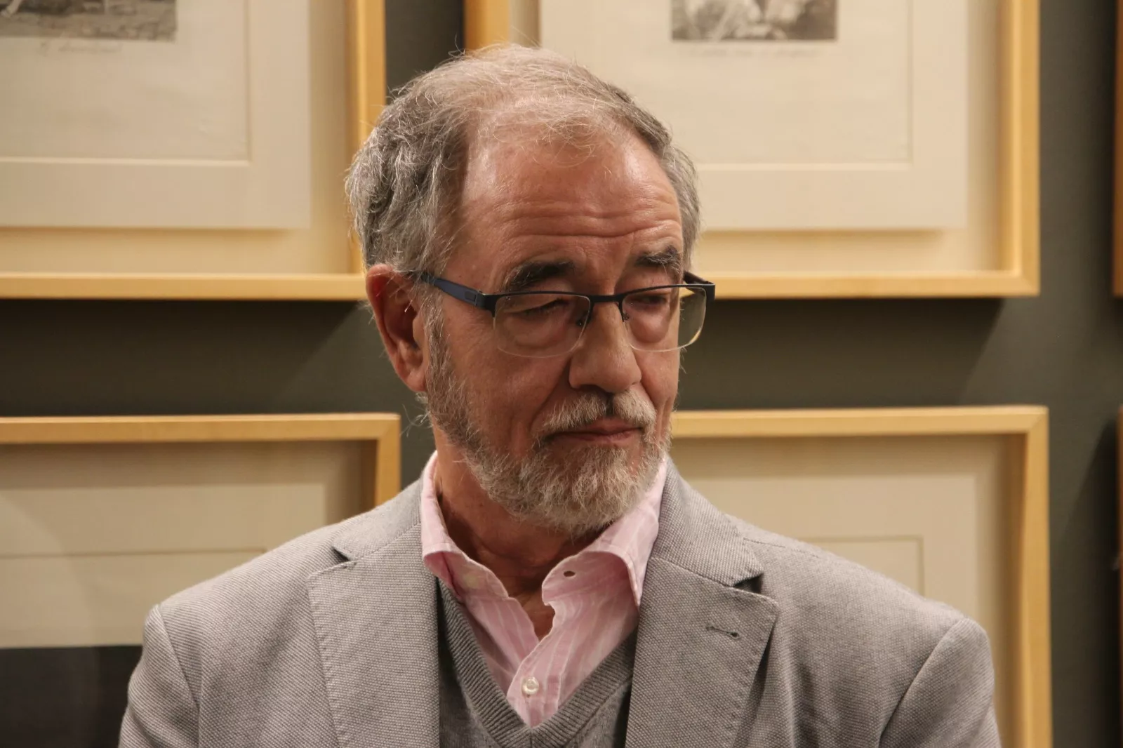 Juan José Generelo. Exposición ‘Goya, fantasía y razón Los Caprichos’ en el Archivo Provincial de Huesca. Foto Carlos Neofato