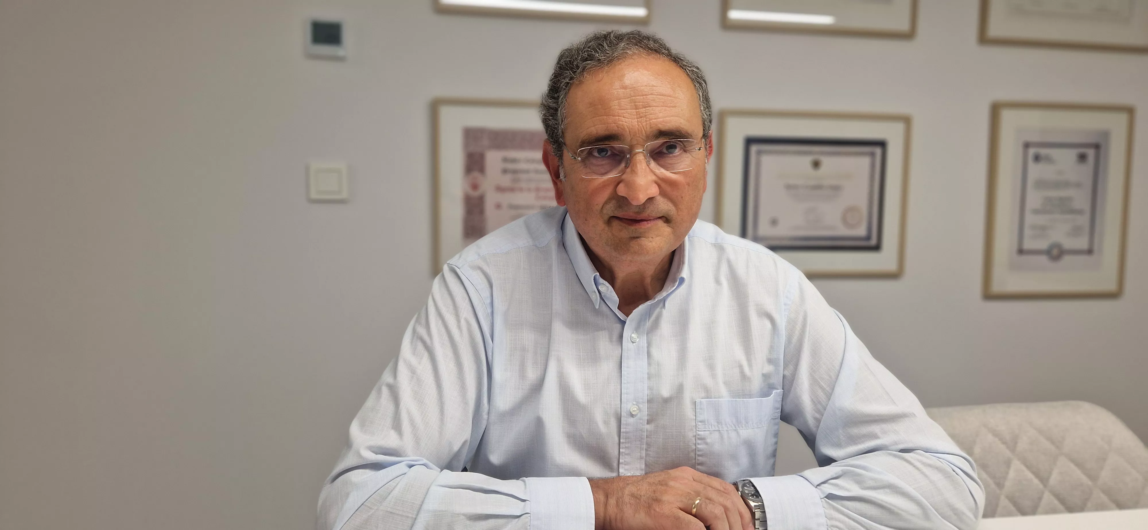 Javier Caudillo, presidente del Club de Opinión Lucas Mallada. Foto Myriam Martínez