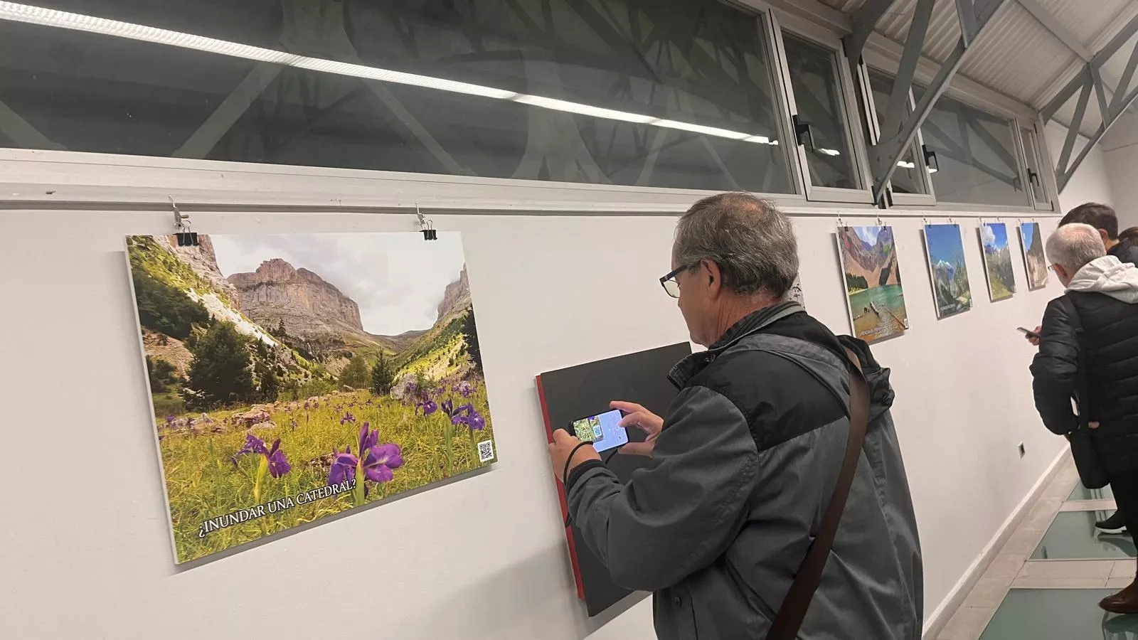 Inauguración en Huesca de la exposición "Enamoradas de las montañas". Foto Mercedes Manterola