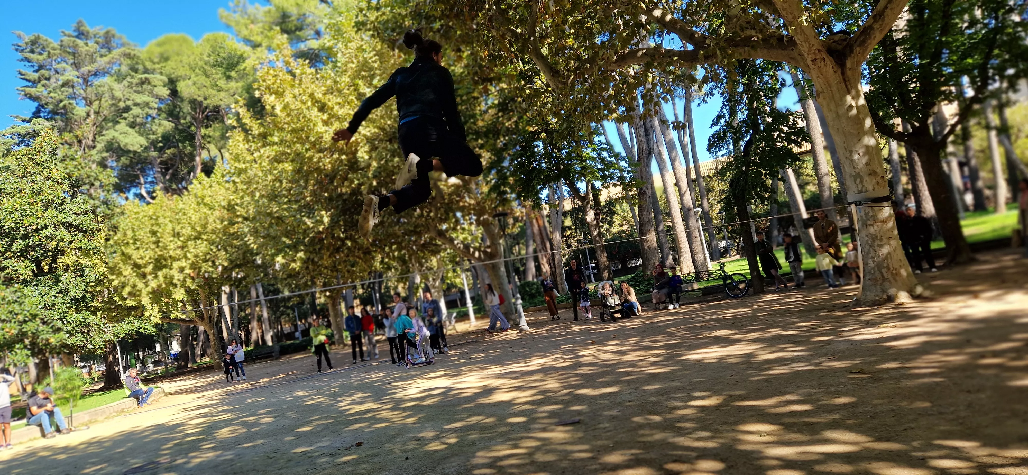 Bruno Toso y su espectáculo de  slackline en el Spin Festival. Foto Myriam Martínez 