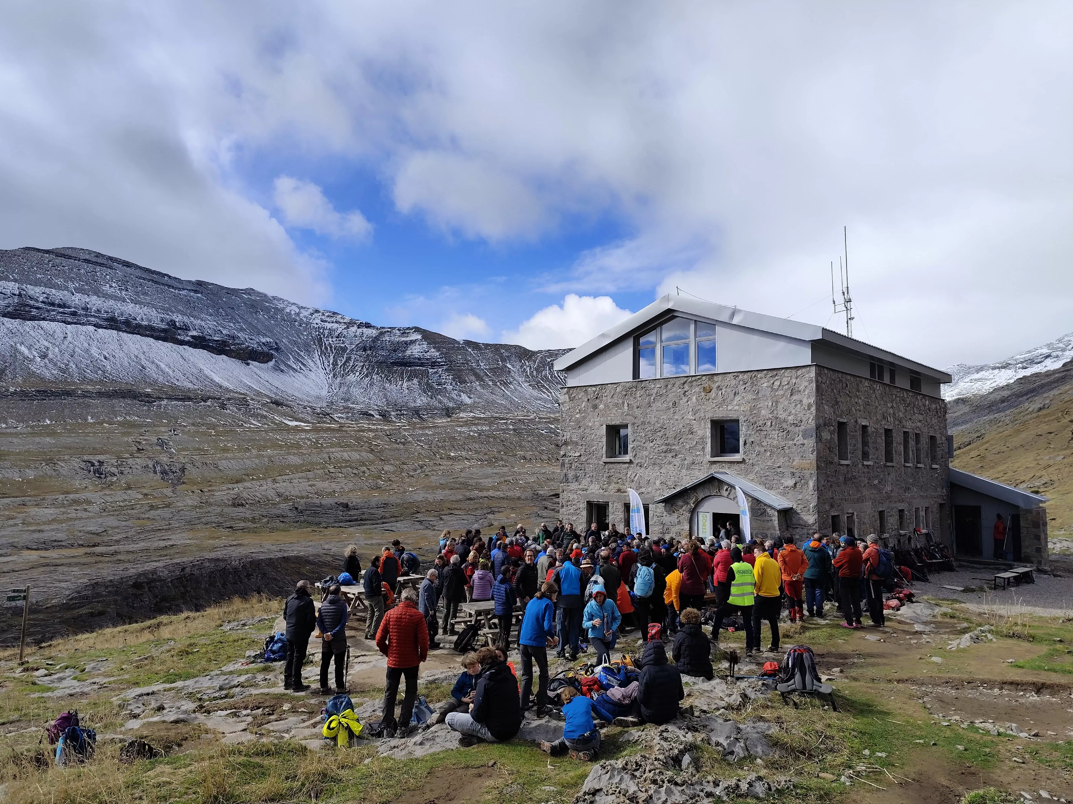 Inauguración de la rehabilitación del refugio de Góriz