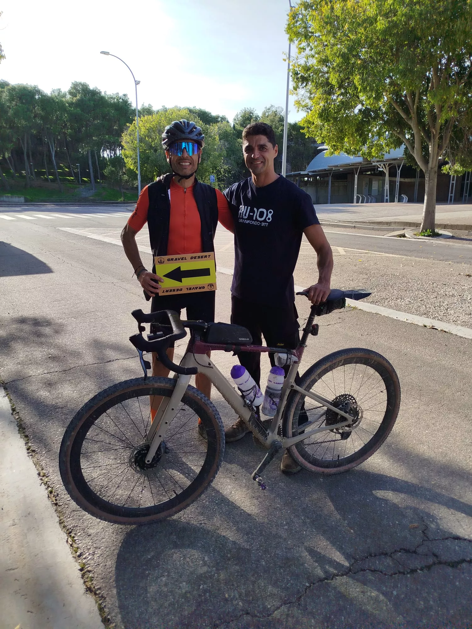 Gravel Desert que ha arrancado de Huesca