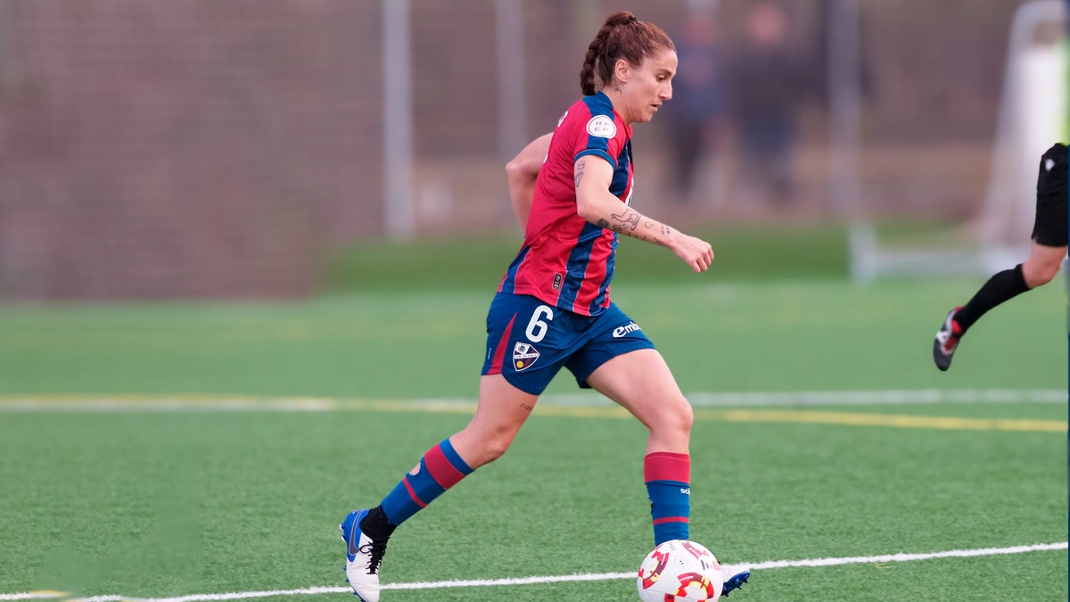 La SD Huesca Femenino ha vuelto con un punto de mérito de Santander. Foto: SD Huesca.