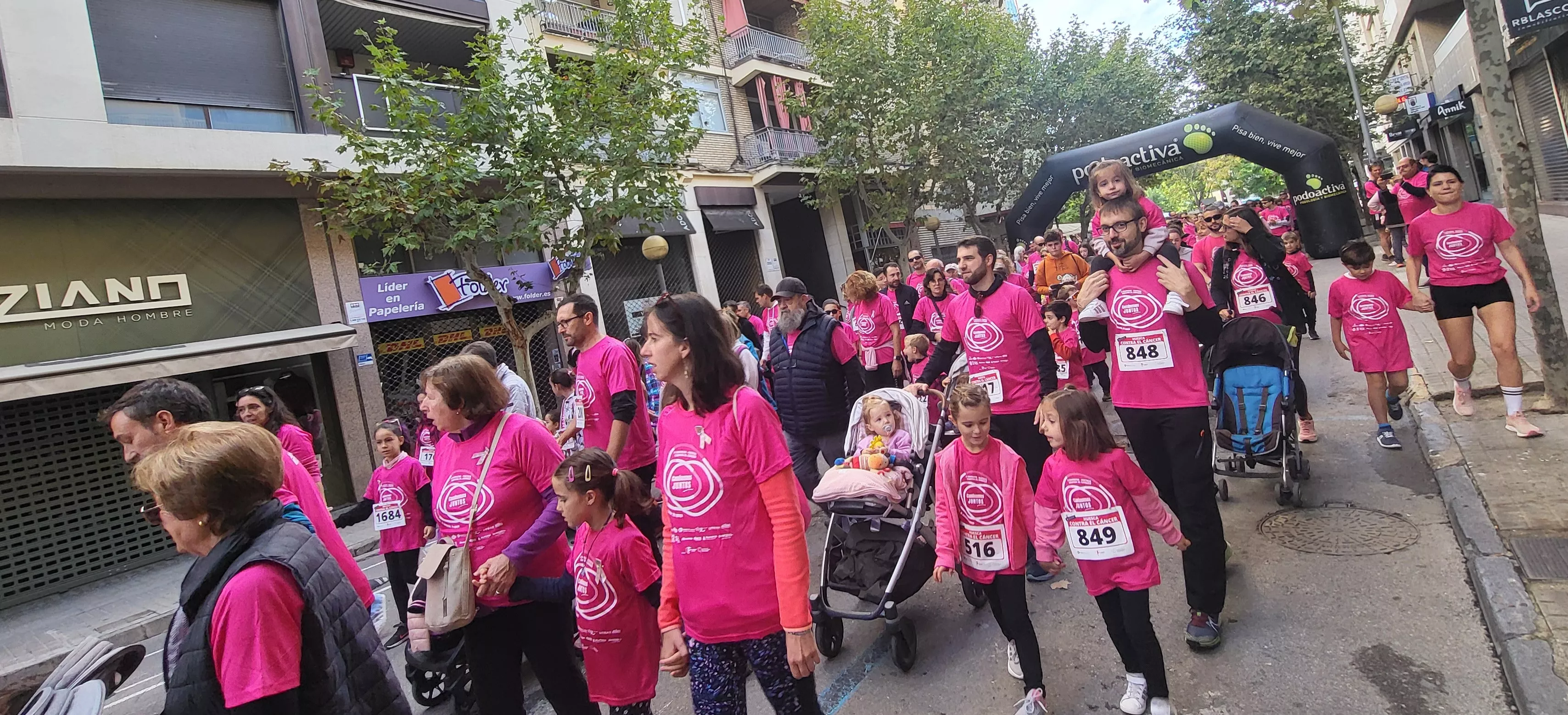 X Carrera Huesca contra el Cáncer. Foto Mercedes Manterola