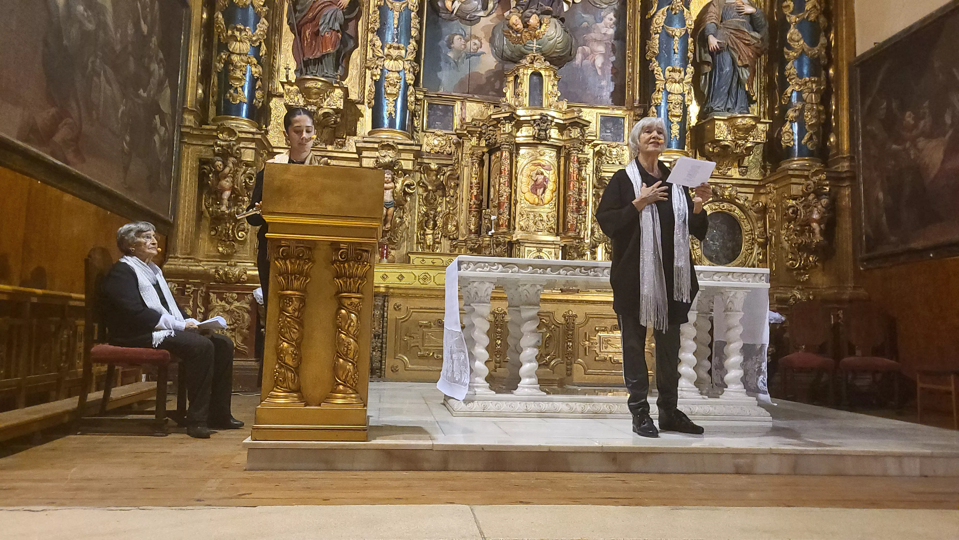 Representación de Loa. Foto Myriam Martínez 