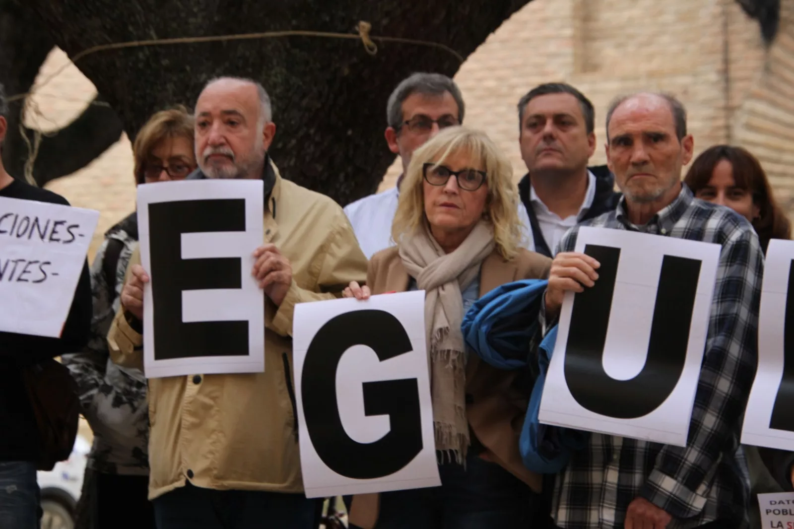 Concentración por la regularización de los inmigrantes en Huesca