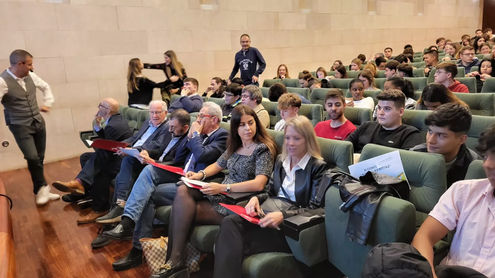 Disrockción y Bombillas Rotas en la DPH