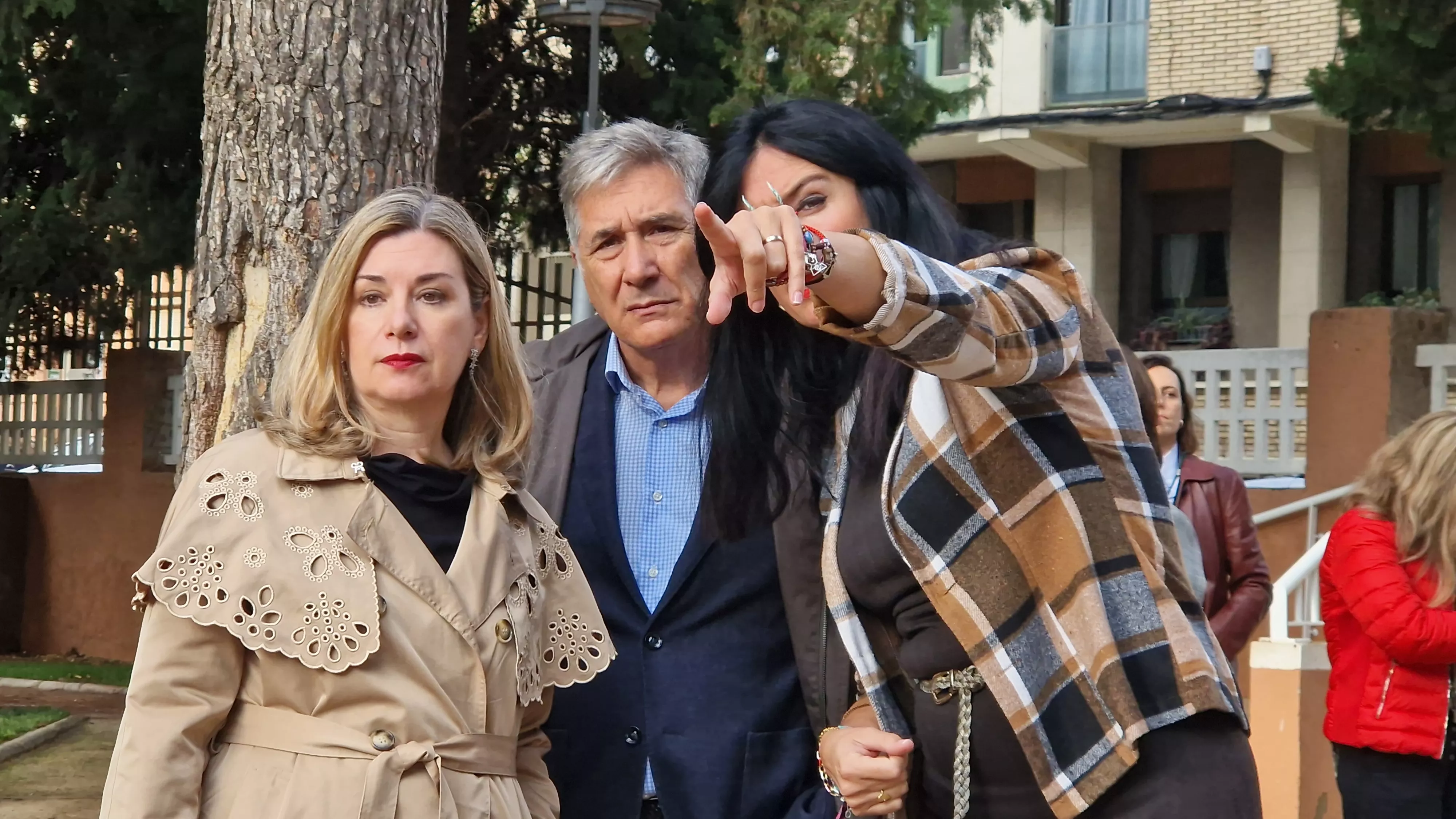 Visita de la consejera Claudia Pérez Forniés a la Escuela Taller del Parque Miguel Servet. Foto Myriam Martínez