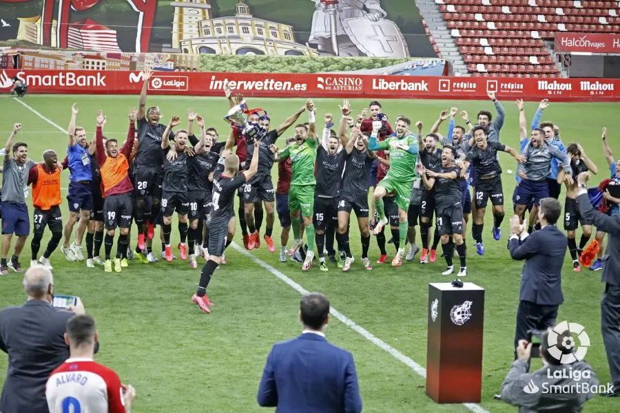 El Huesca regresa al Molinón, un estadio de dulces recuerdos