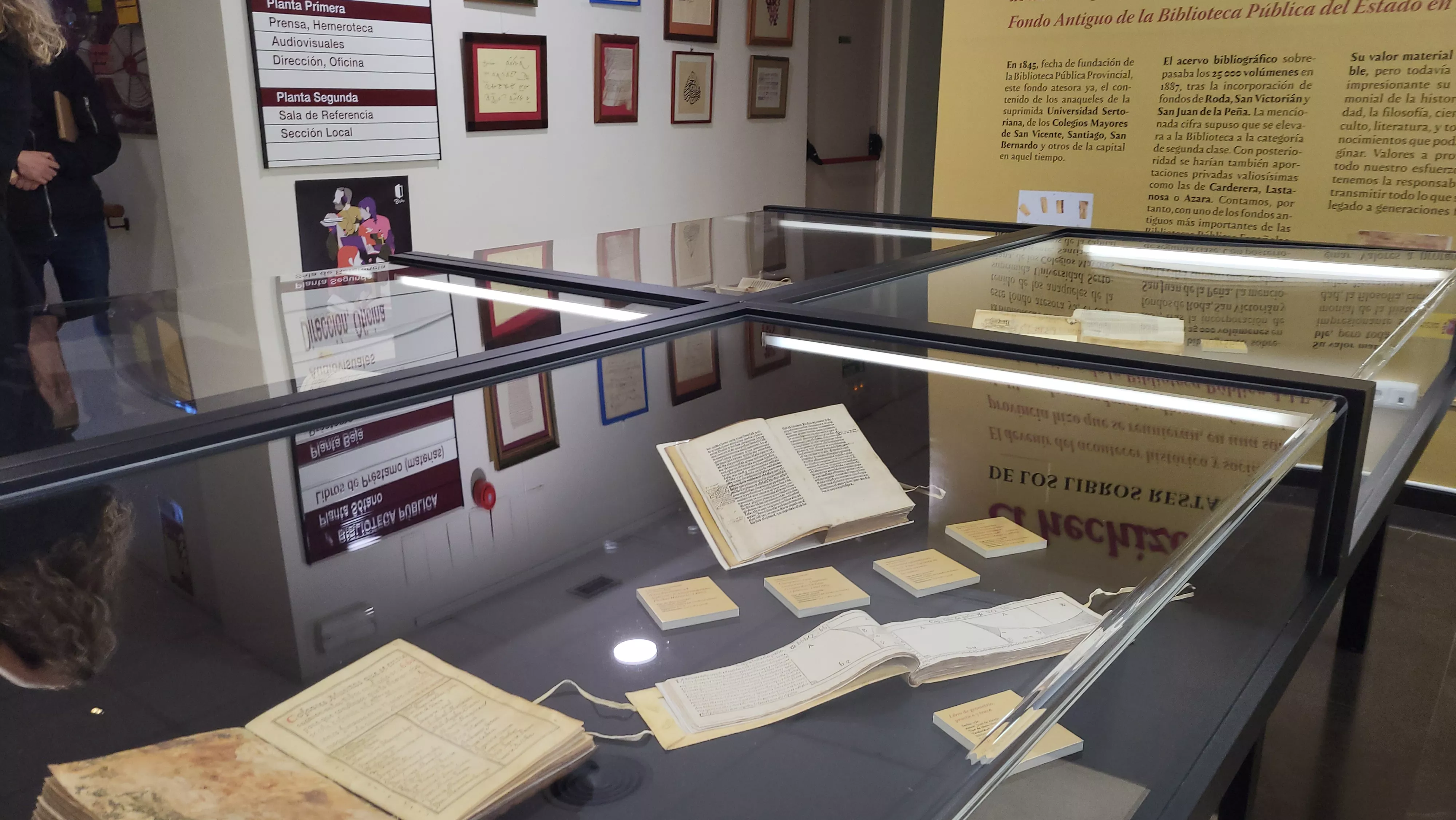 Biblioteca Pública. Foto Mercedes Manterola