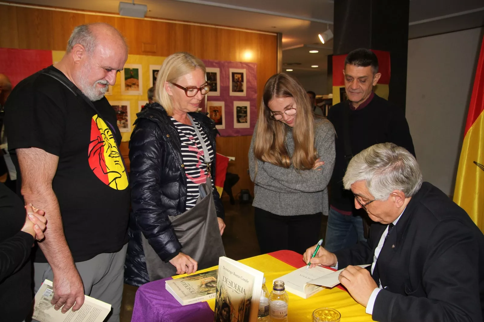 Presentación del libro "Desideria" de Domingo j. Buesa en el CRMAHU. Foto Carlos Neofato