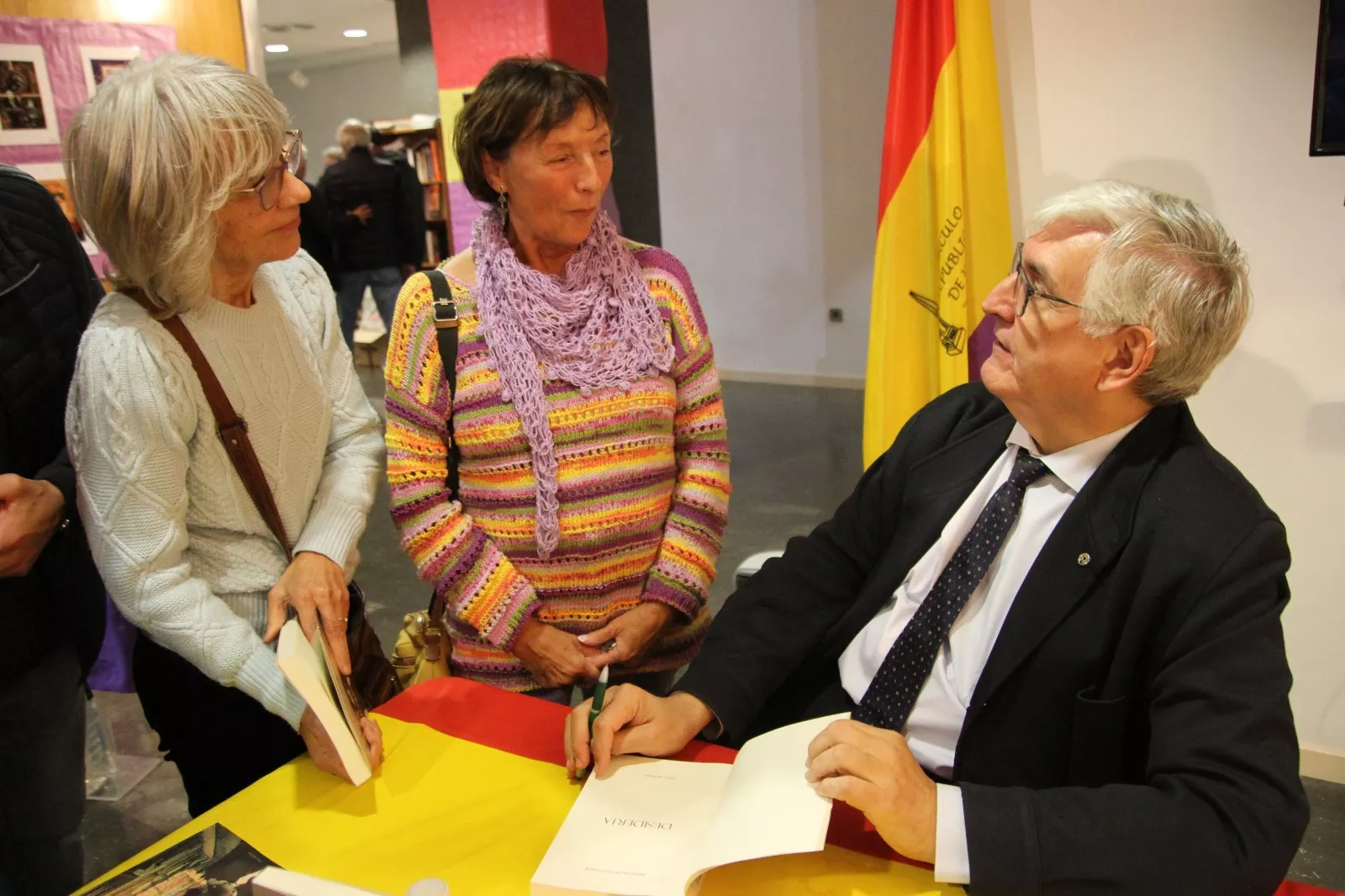 Presentación del libro "Desideria" de Domingo j. Buesa en el CRMAHU. Foto Carlos Neofato