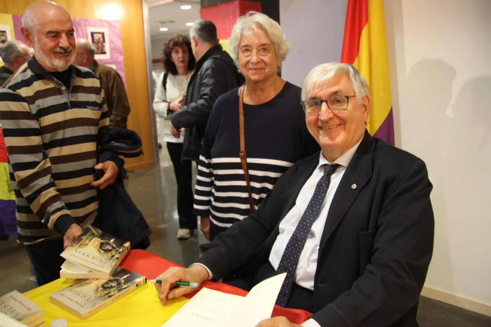 Presentación del libro "Desideria" de Domingo j. Buesa en el CRMAHU. Foto Carlos Neofato