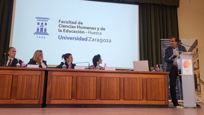 Miguel Puyuelo, dirigiéndose a los asistentes. Foto Myriam Martínez Miguel Puyuelo, dirigiéndose a los asistentes. Foto Myriam Martínez