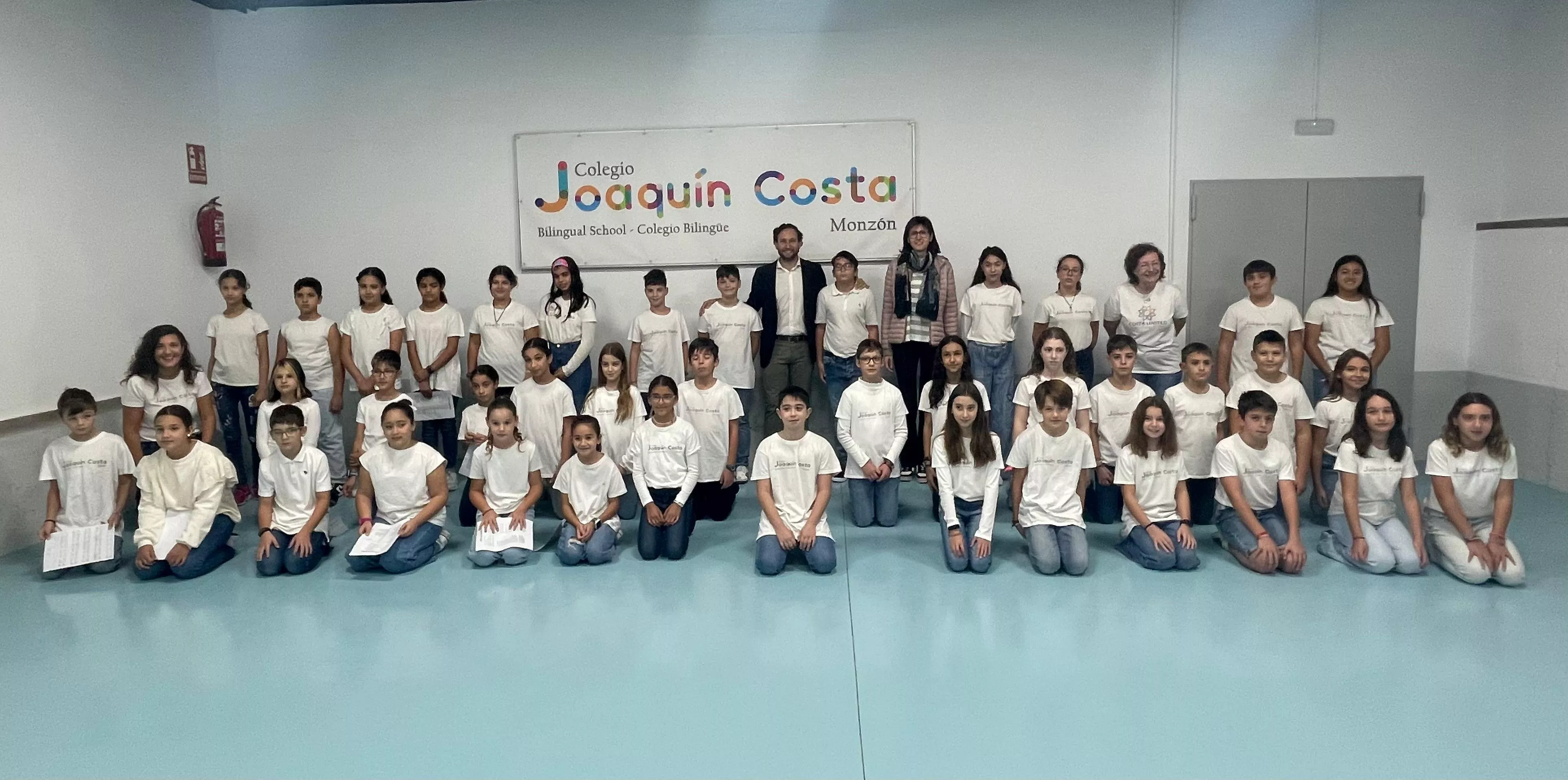 Inauguración de la sala multiusos del colegio Joaquín Costa de Monzón.