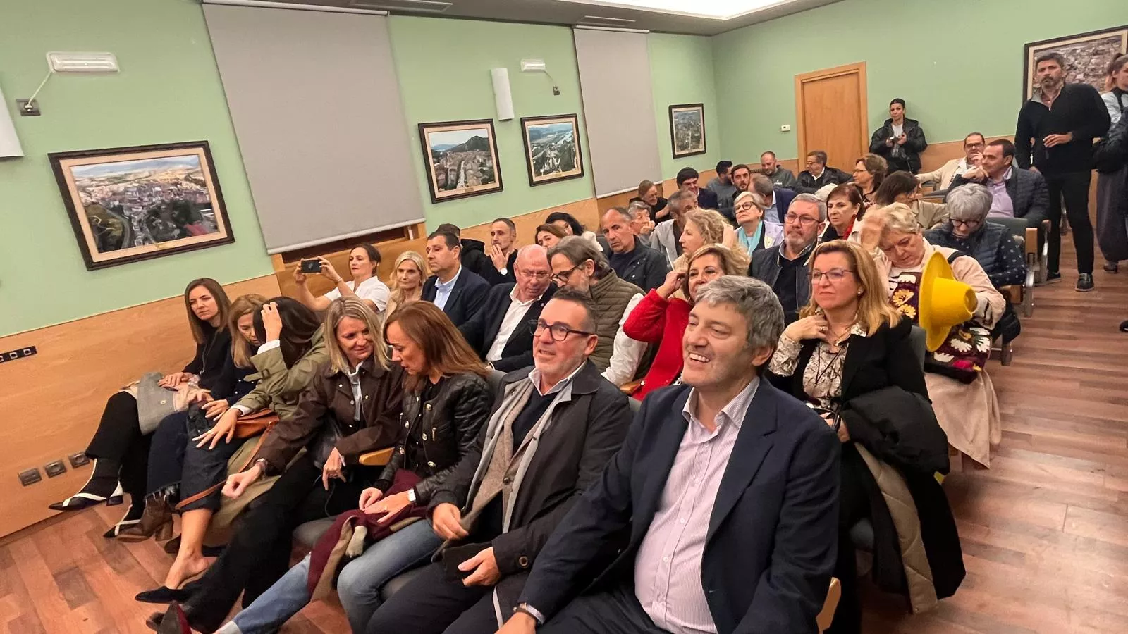 Inauguración de la primera edición de la Feria del Dulce en Huesca. Foto Mercedes Manterola