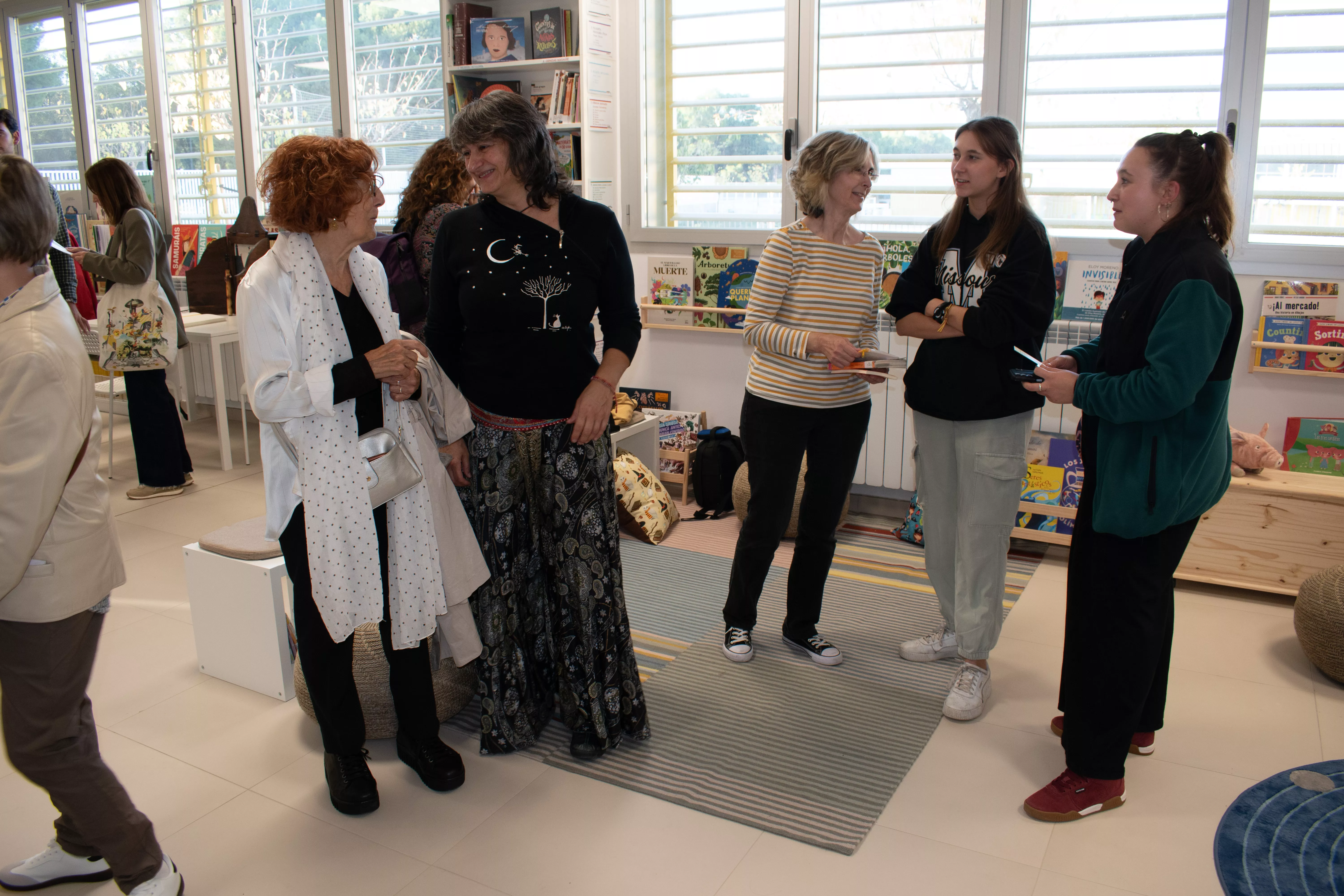 Inauguración de la Biblioteca Javier Hernández.
