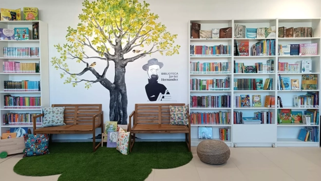 Biblioteca Javier Hernández Biblioteca Javier Hernández