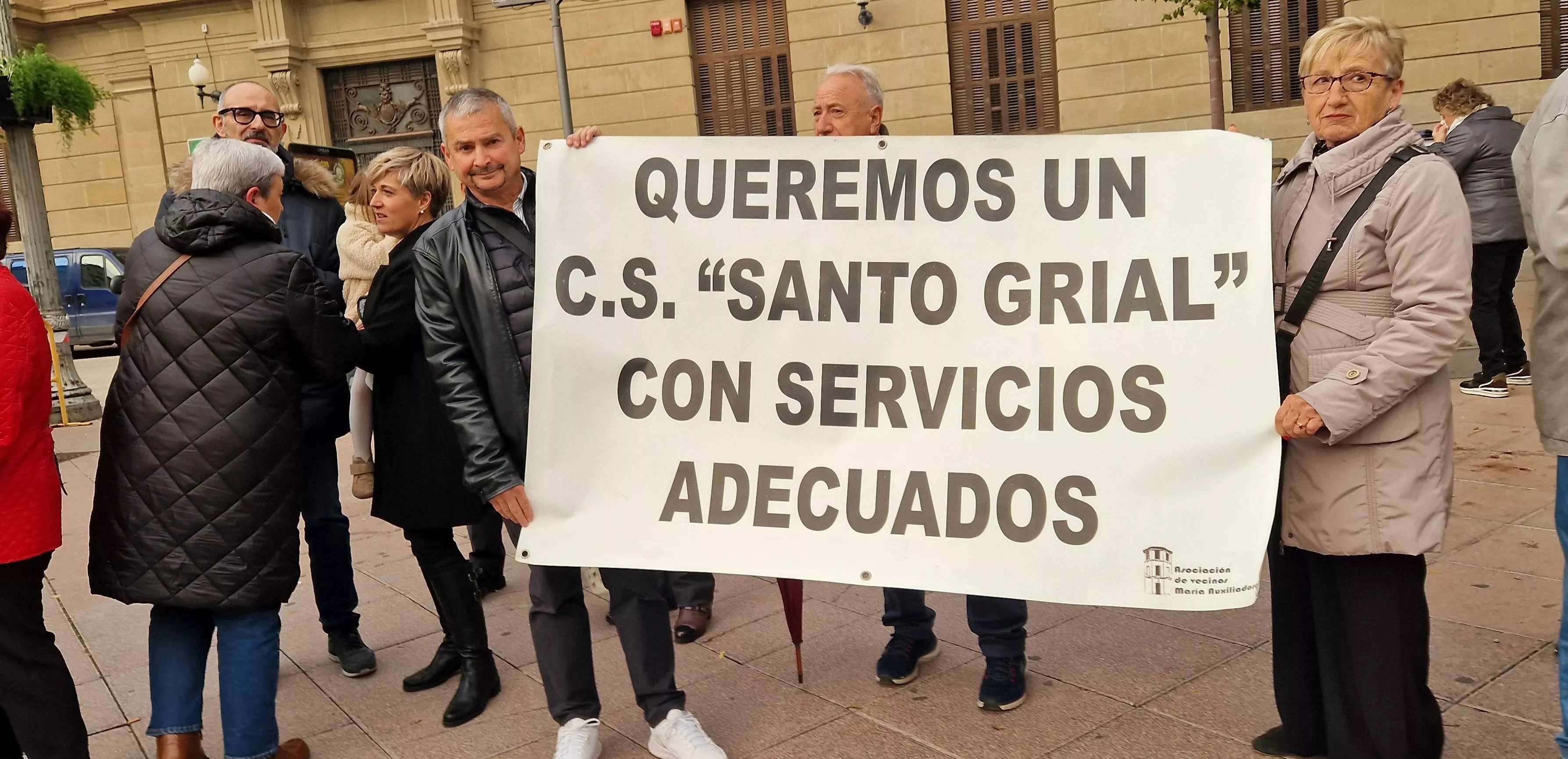  Concentración en Huesca en defensa de la sanidad pública. Foto Myriam Martínez 