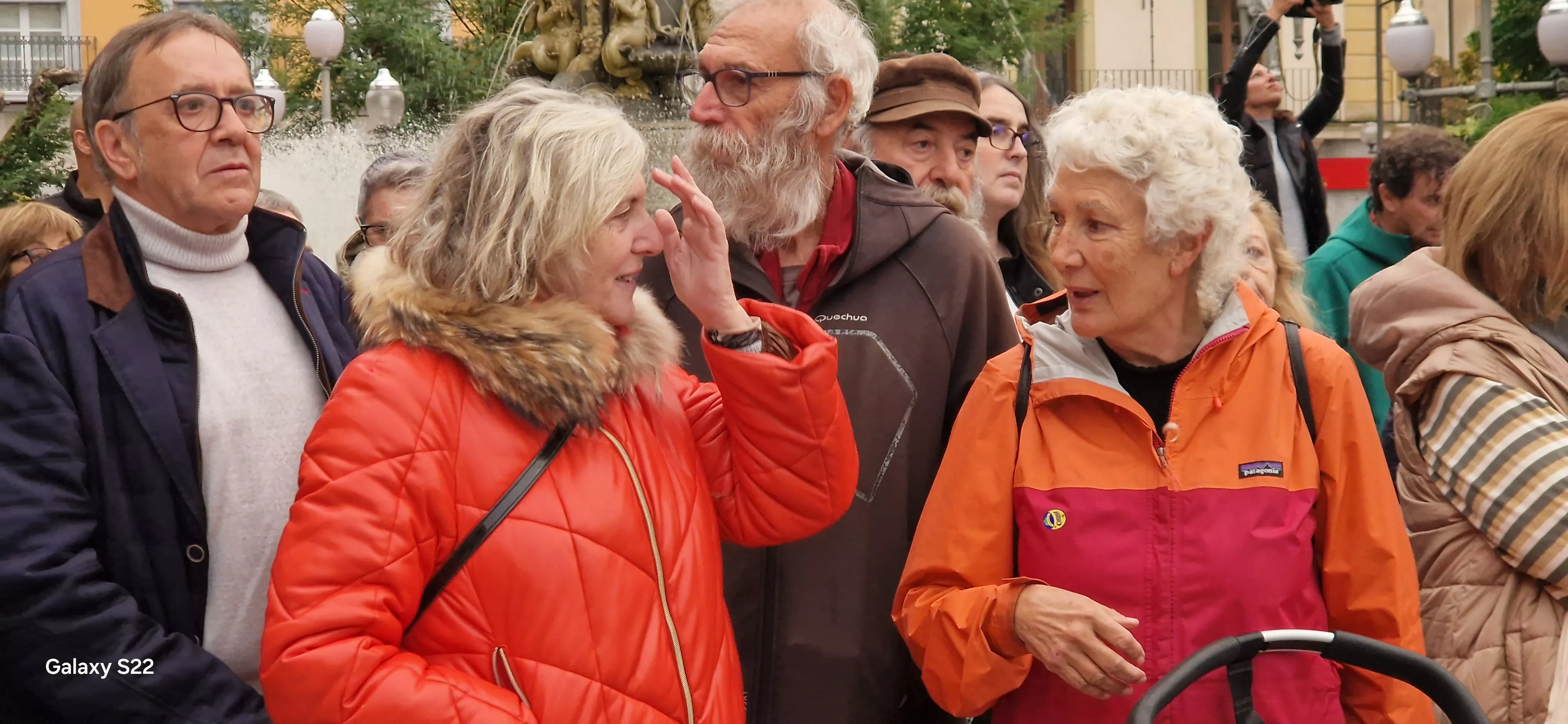  Concentración en Huesca en defensa de la sanidad pública. Foto Myriam Martínez 