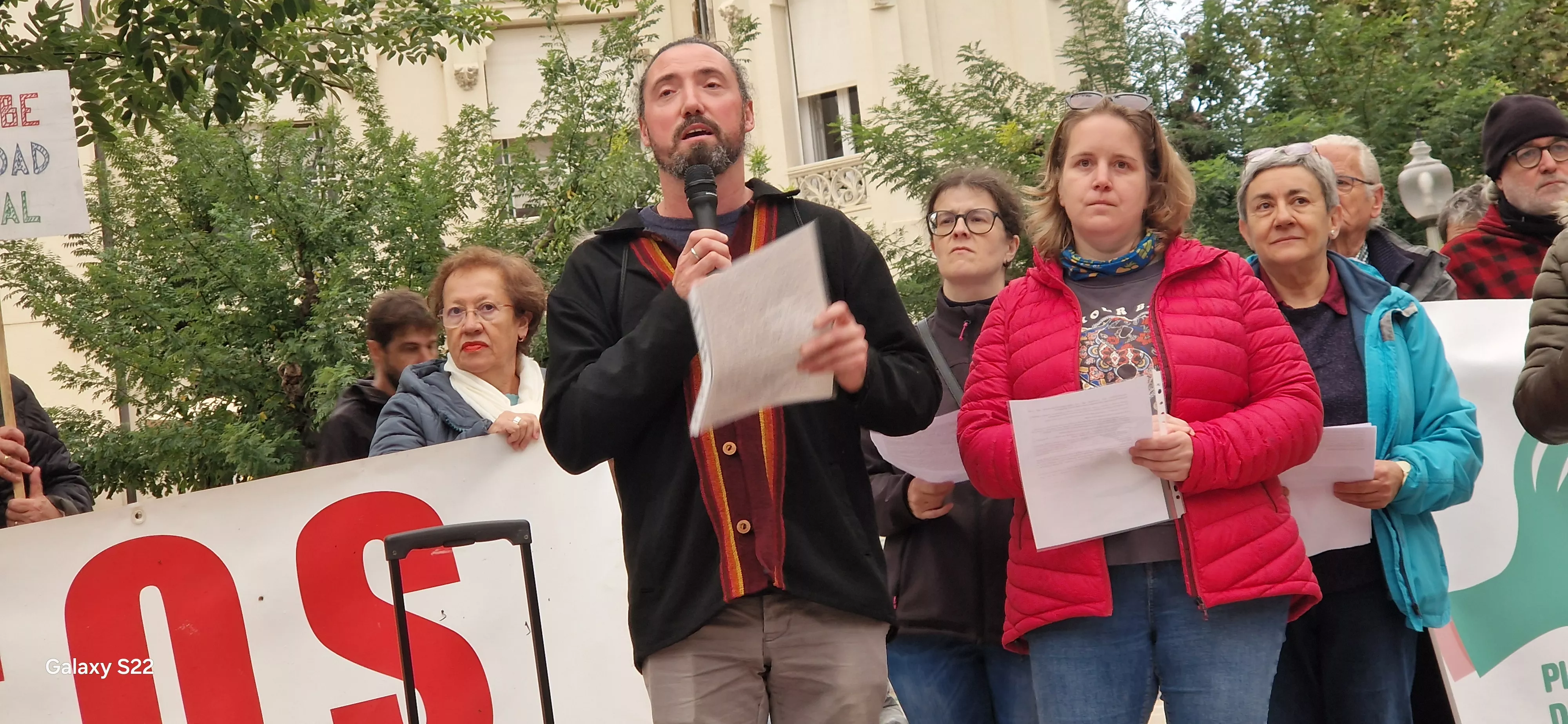  Concentración en Huesca en defensa de la sanidad pública. Foto Myriam Martínez 