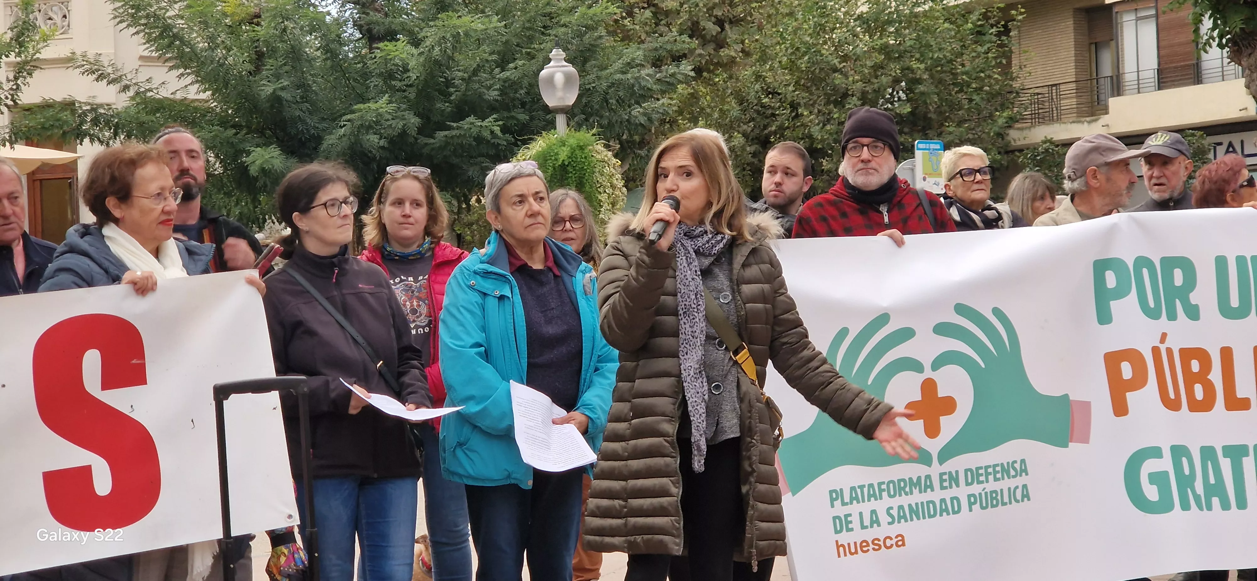  Concentración en Huesca en defensa de la sanidad pública. Foto Myriam Martínez 
