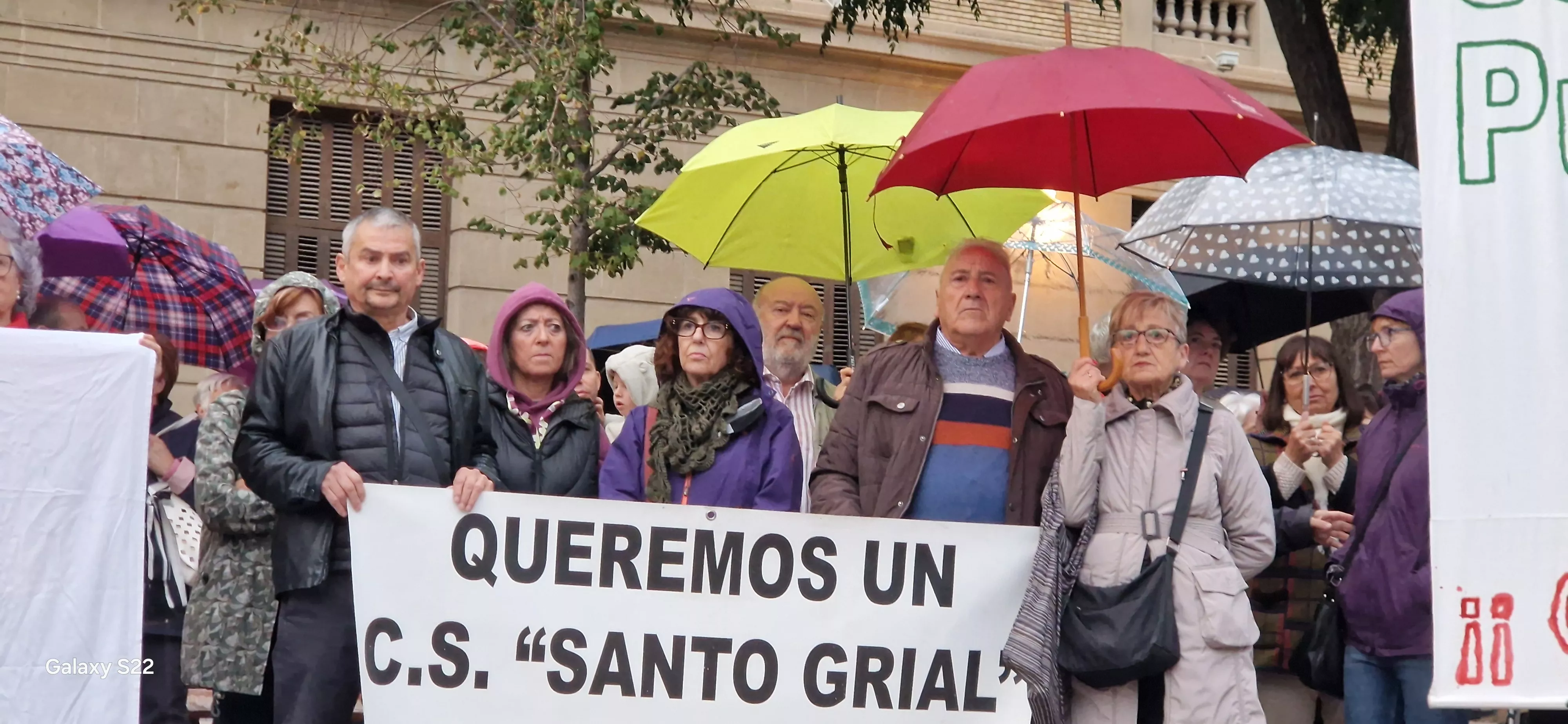  Concentración en Huesca en defensa de la sanidad pública. Foto Myriam Martínez 