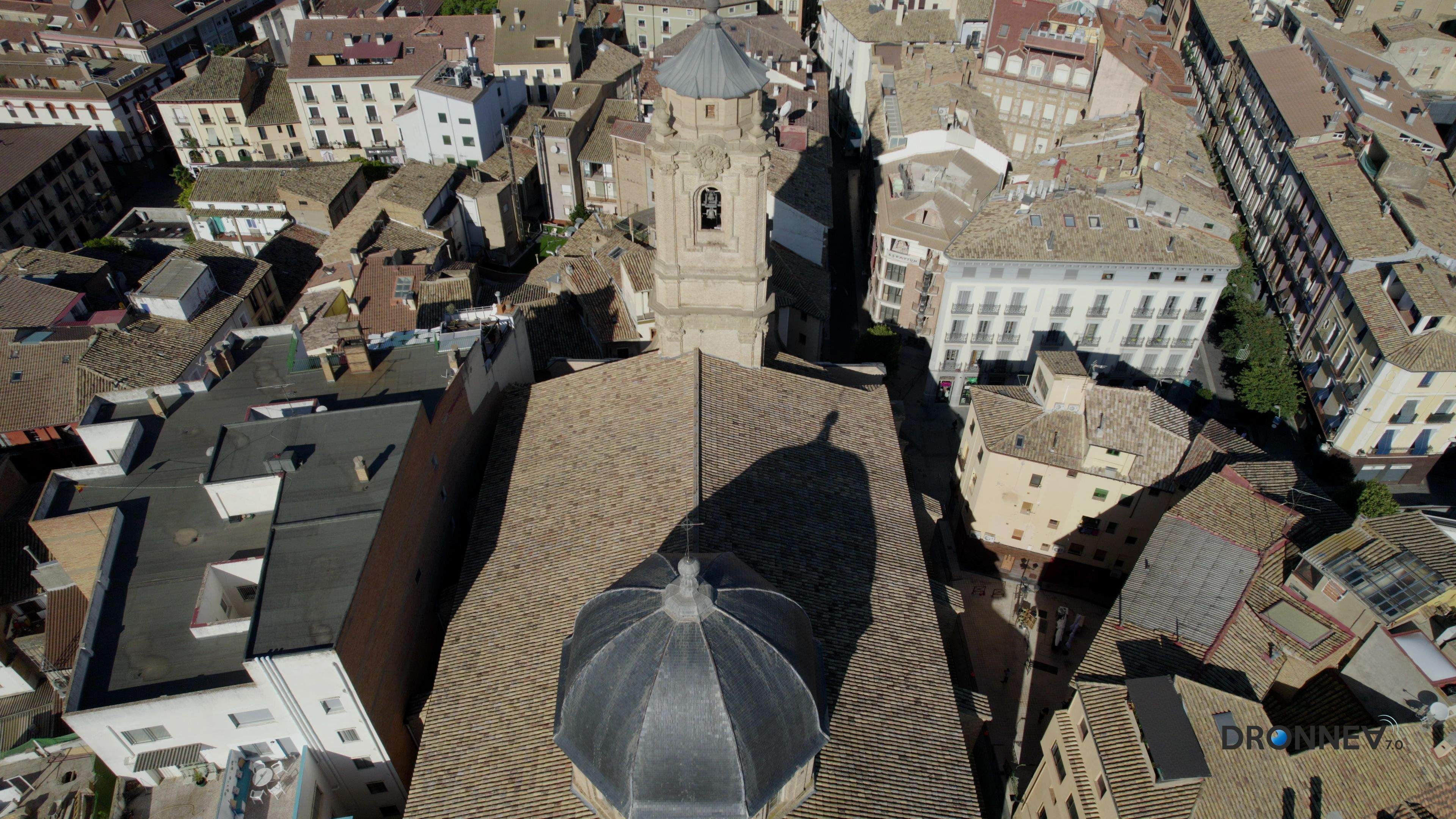 Pues vivimos, crecimos, labramos, cosechamos y la ciudad fue extendiéndose hacia la eternidad