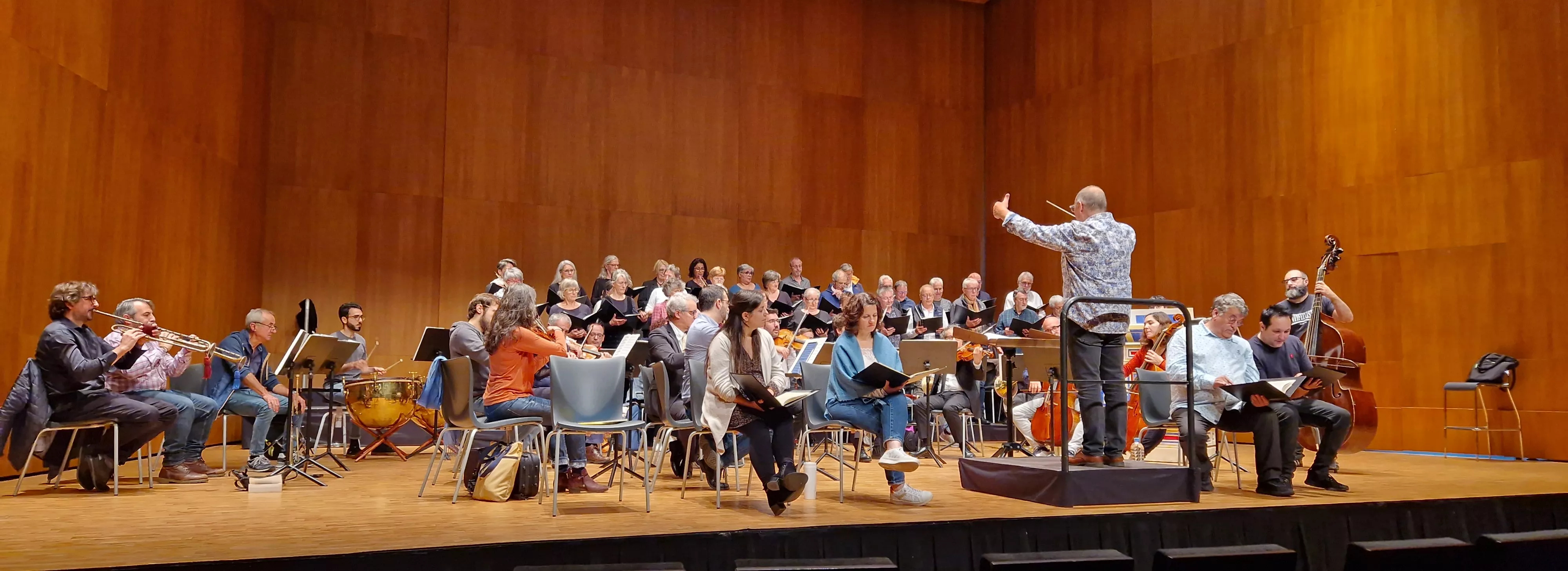 Prueba de sonido del concierto del 60 hermanamiento de Huesca y Tarbes. Foto Myriam Martínez
