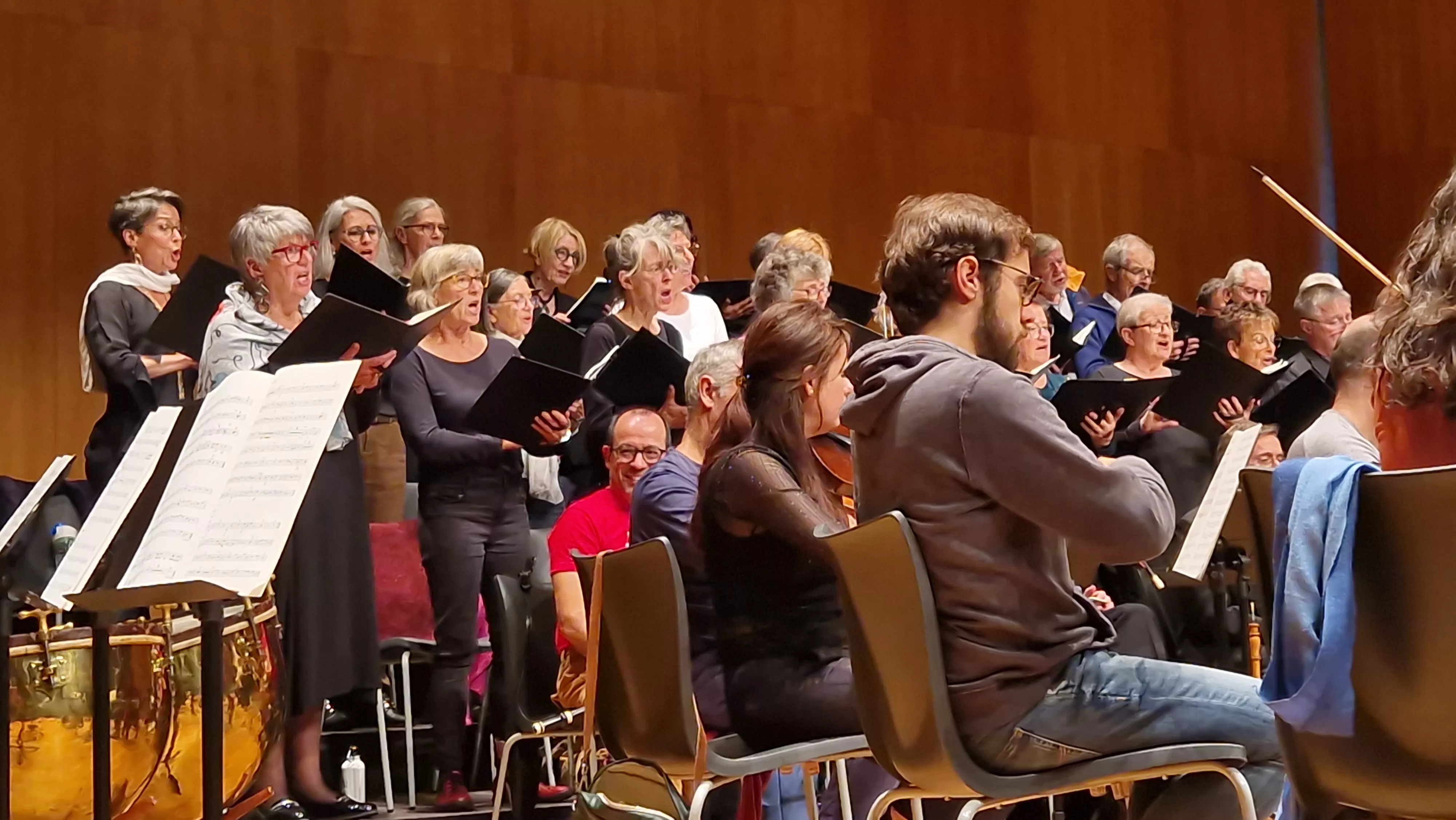 Prueba de sonido del concierto del 60 hermanamiento de Huesca y Tarbes. Foto Myriam Martínez