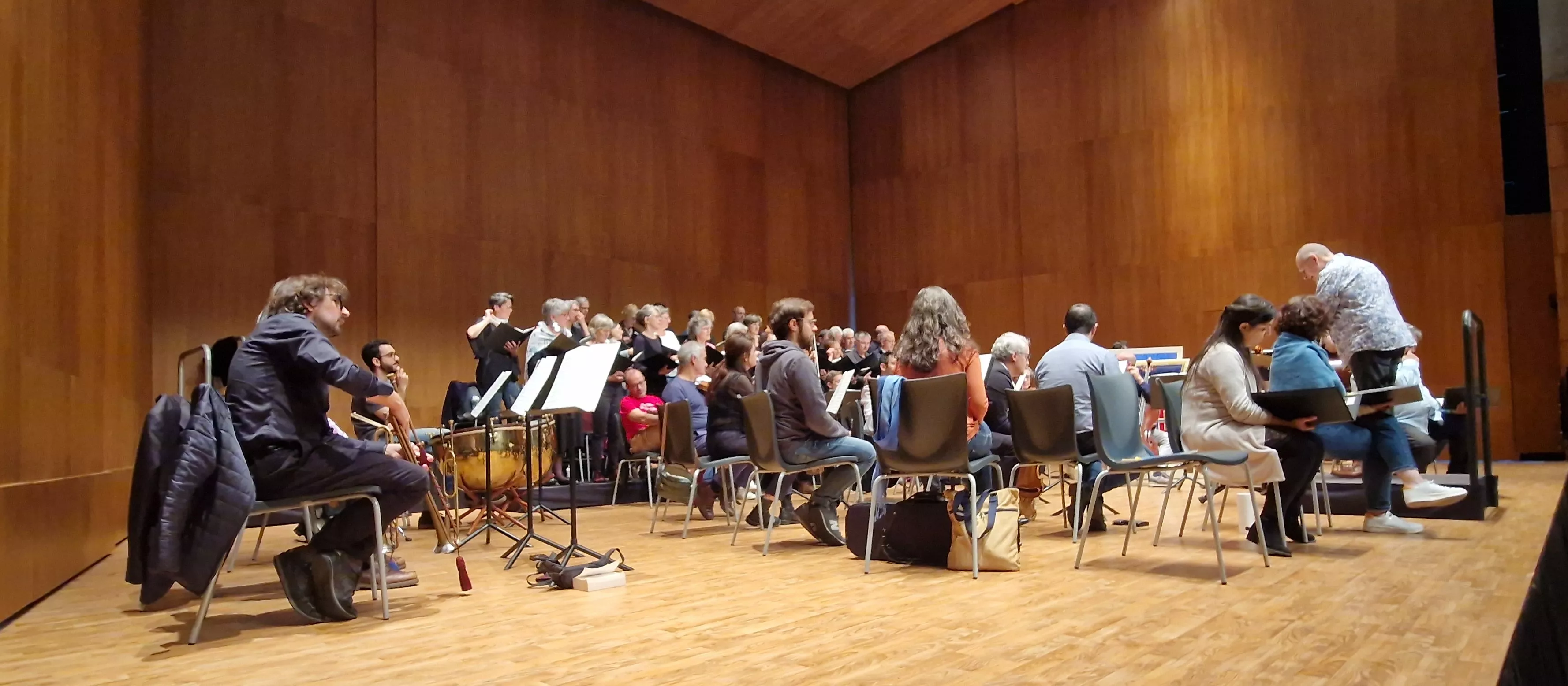 Prueba de sonido del concierto del 60 hermanamiento de Huesca y Tarbes. Foto Myriam Martínez