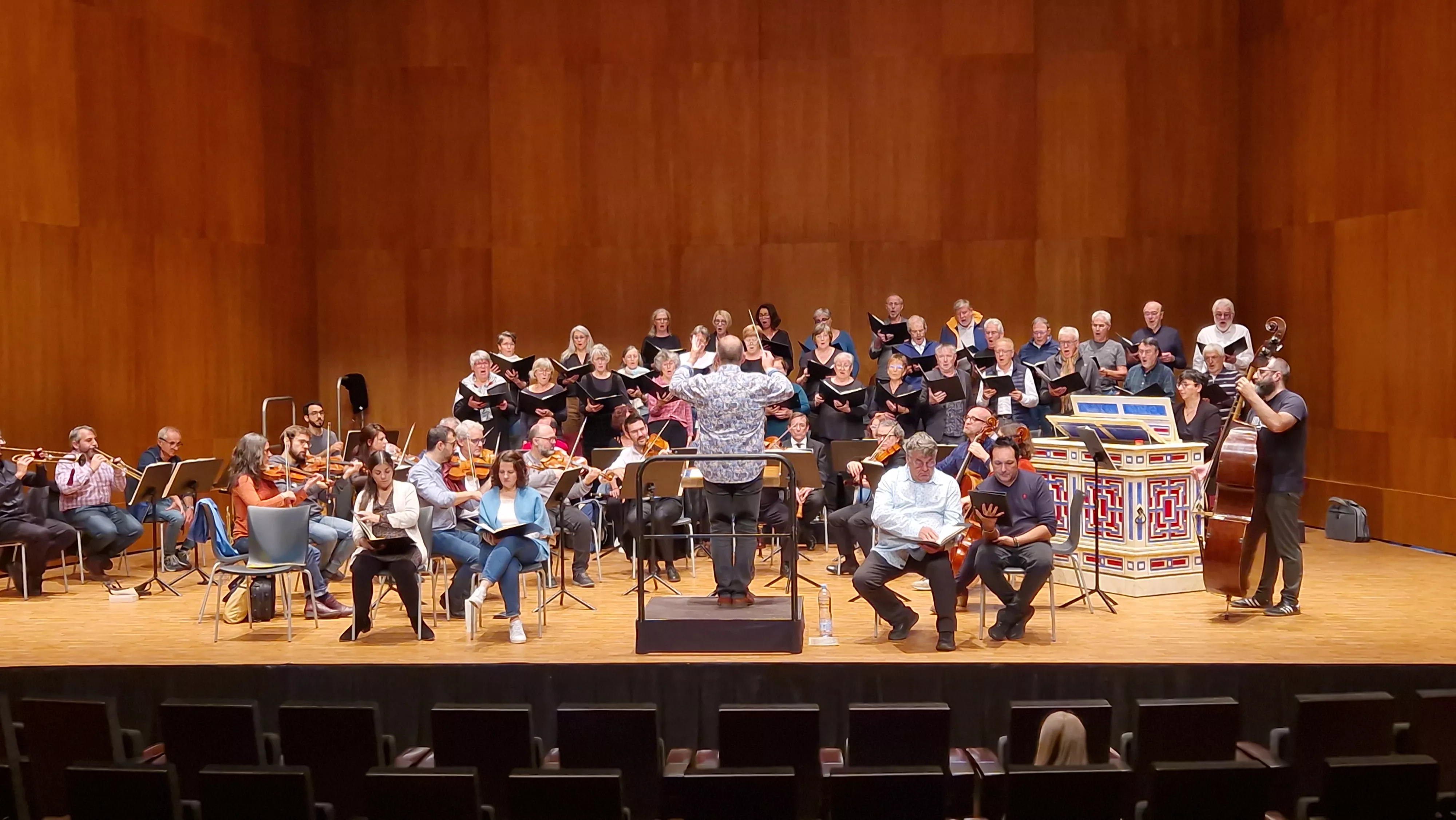 Prueba de sonido del concierto del 60 hermanamiento de Huesca y Tarbes. Foto Myriam Martínez
