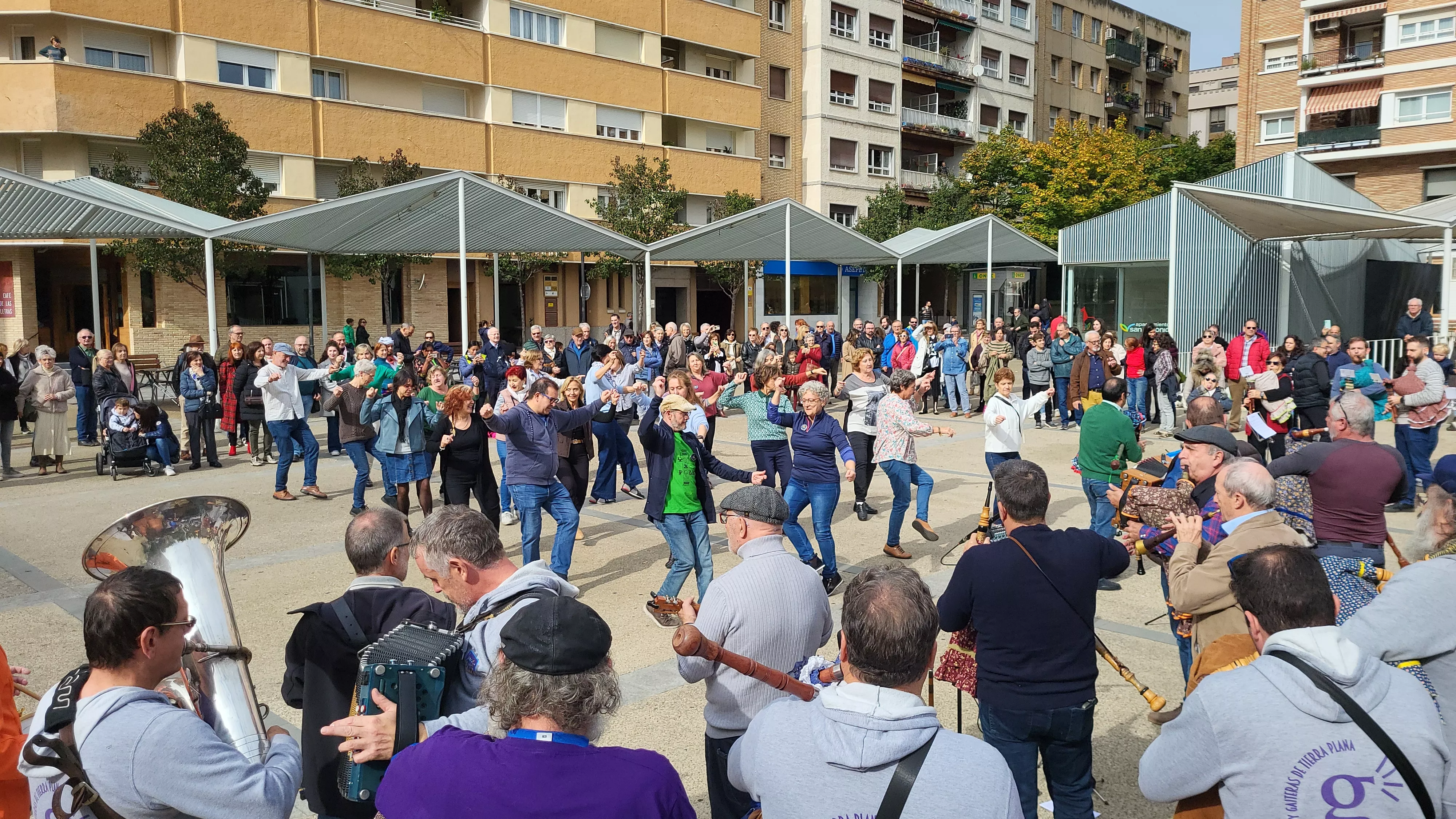 Encuentro Folk Compartido celebrado en Huesca. Foto Mercedes Manterola