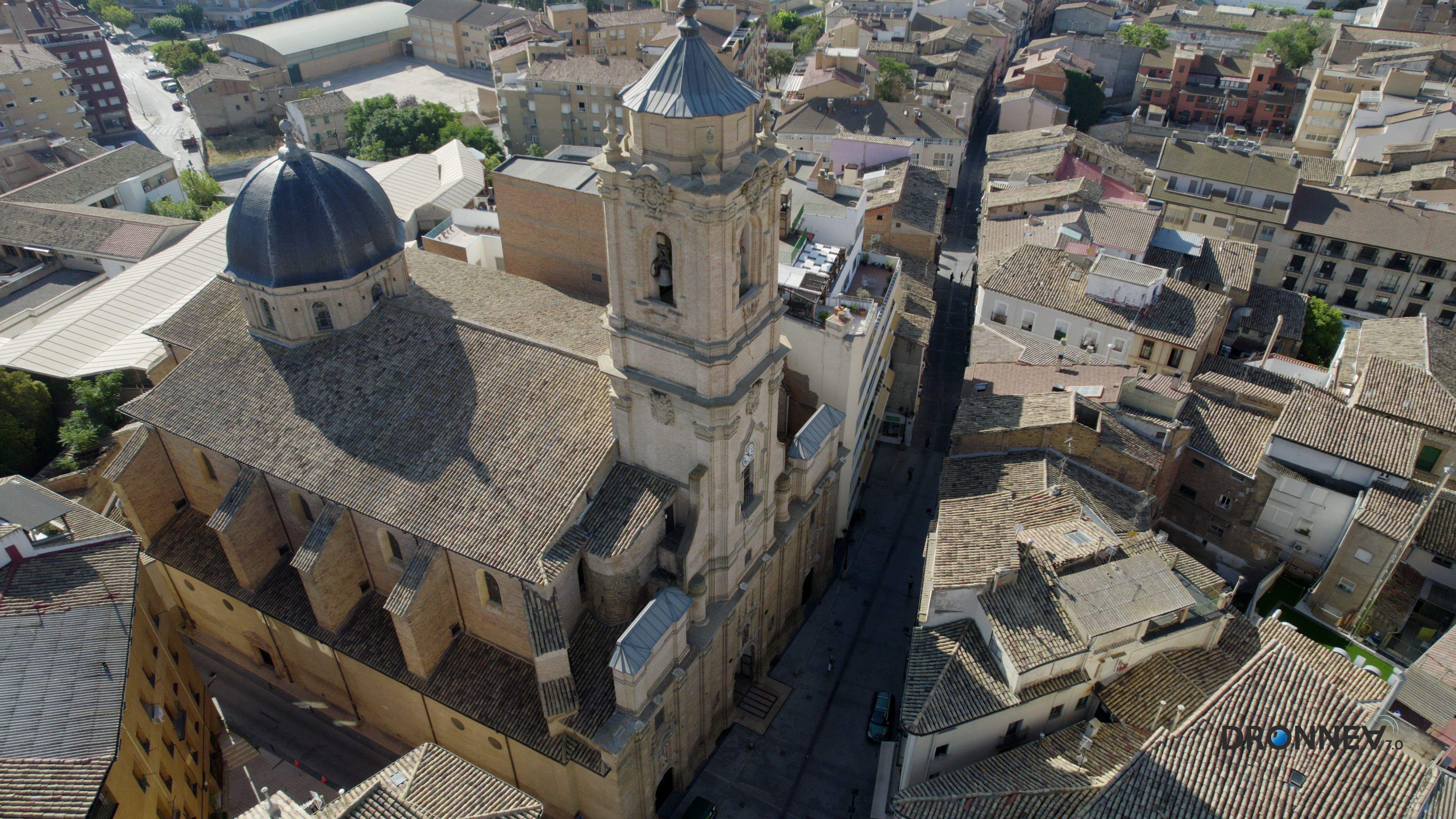 Y para bailar con los Danzantes, con la Banda de Música. No hay sueño cuando el sueño es hermoso.
