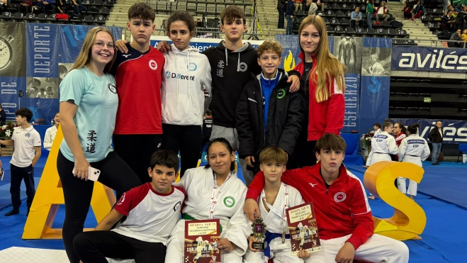 La Escuela Club Ibón en Avilés La Escuela Club Ibón en Avilés