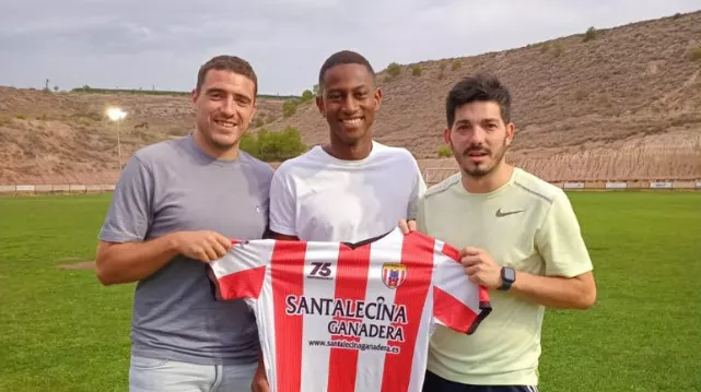 Abdoulaye Bah, el "psicólogo personal" del Ontiñena: "Debemos regular esa motivación contra Las Palmas"