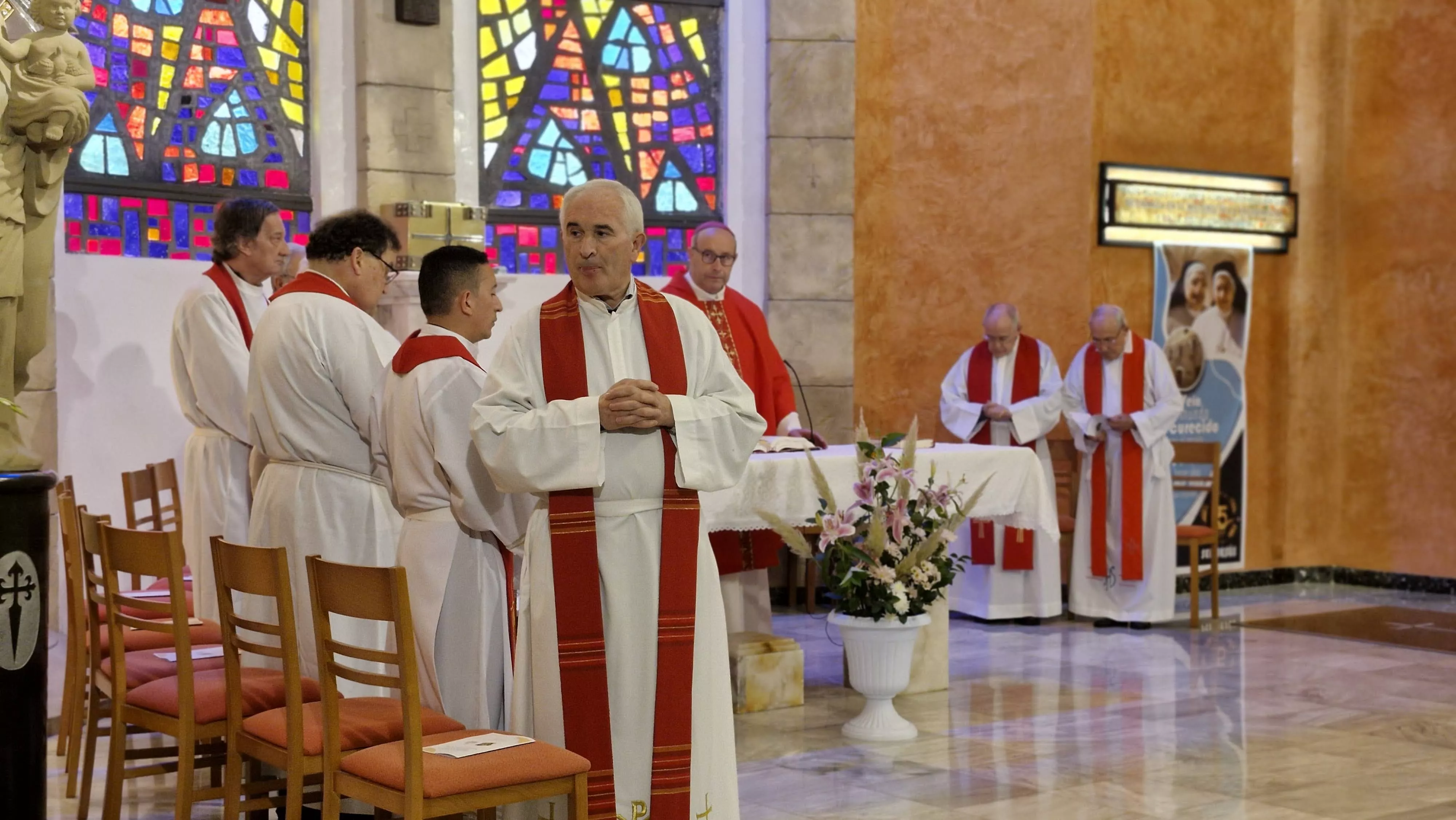 Misa por el 85 aniversario de las Misioneras de Nuestra Señora del Pilar.