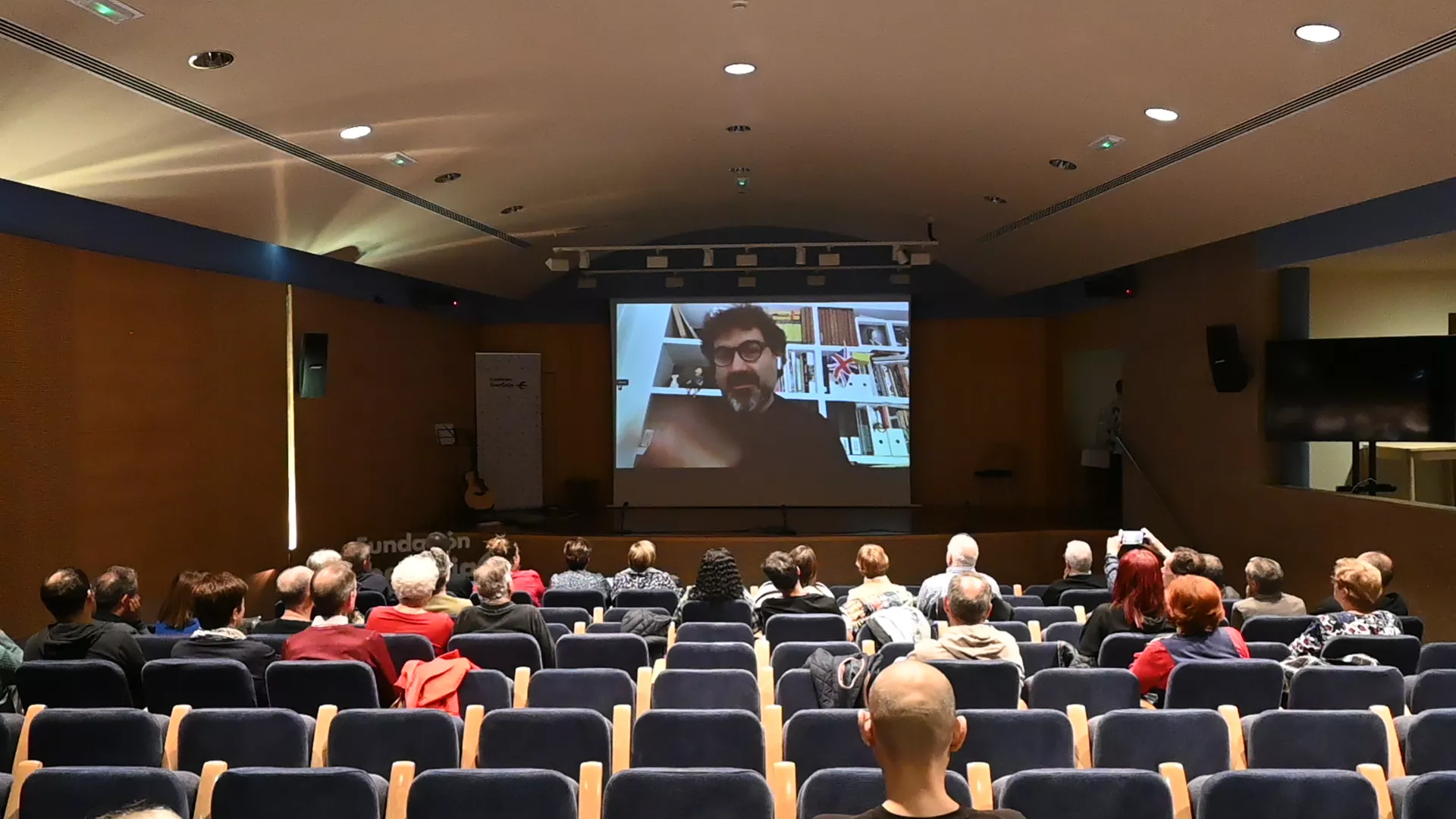 Inauguración de la Muestra Fotográfica Un Viaje a la Esperanza de Entarachen-Bosco Global. Foto Carlos Jalle