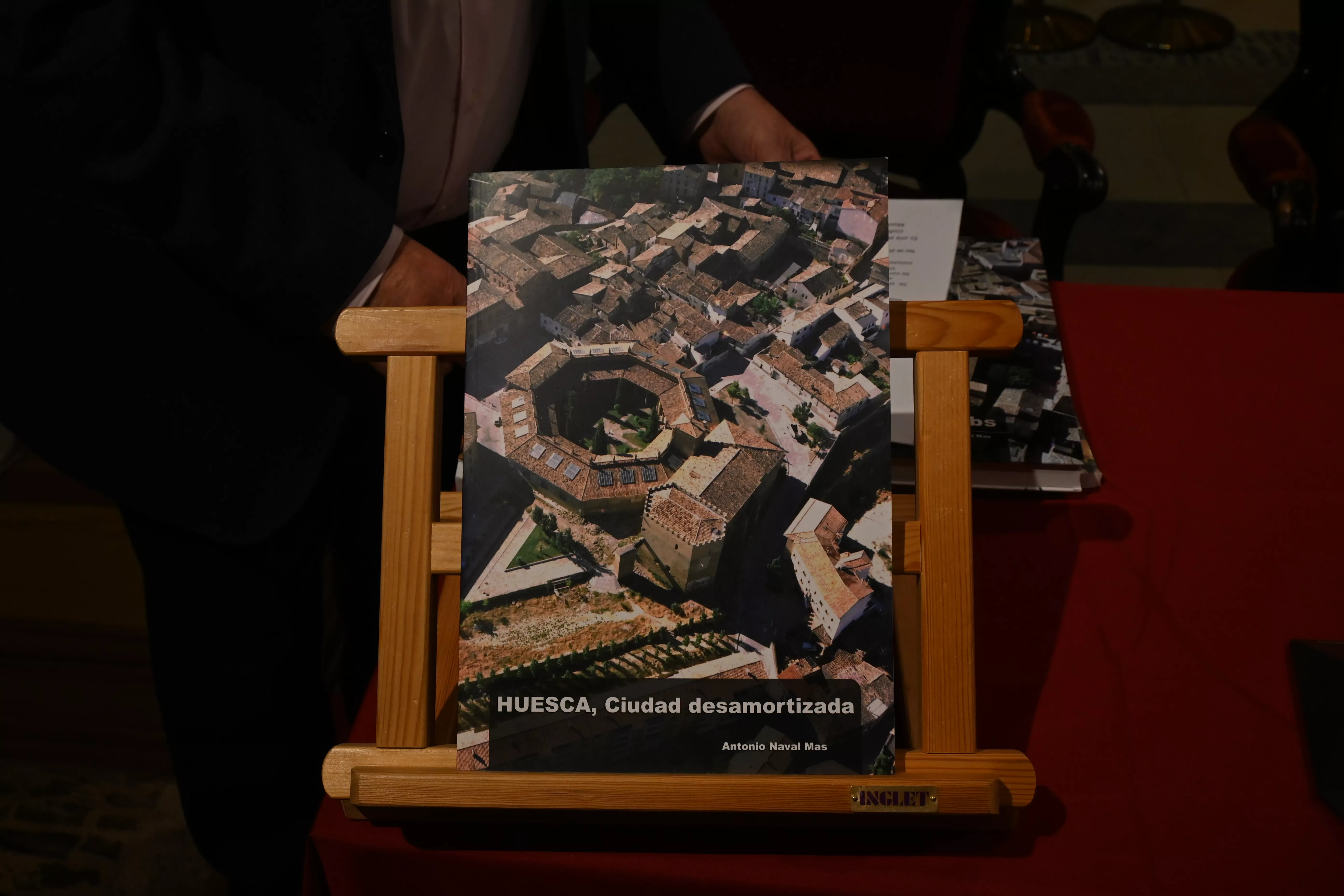 Presentación de los libros de Antonio Naval Mas y Francisco Bartol. Foto Carlos Jalle