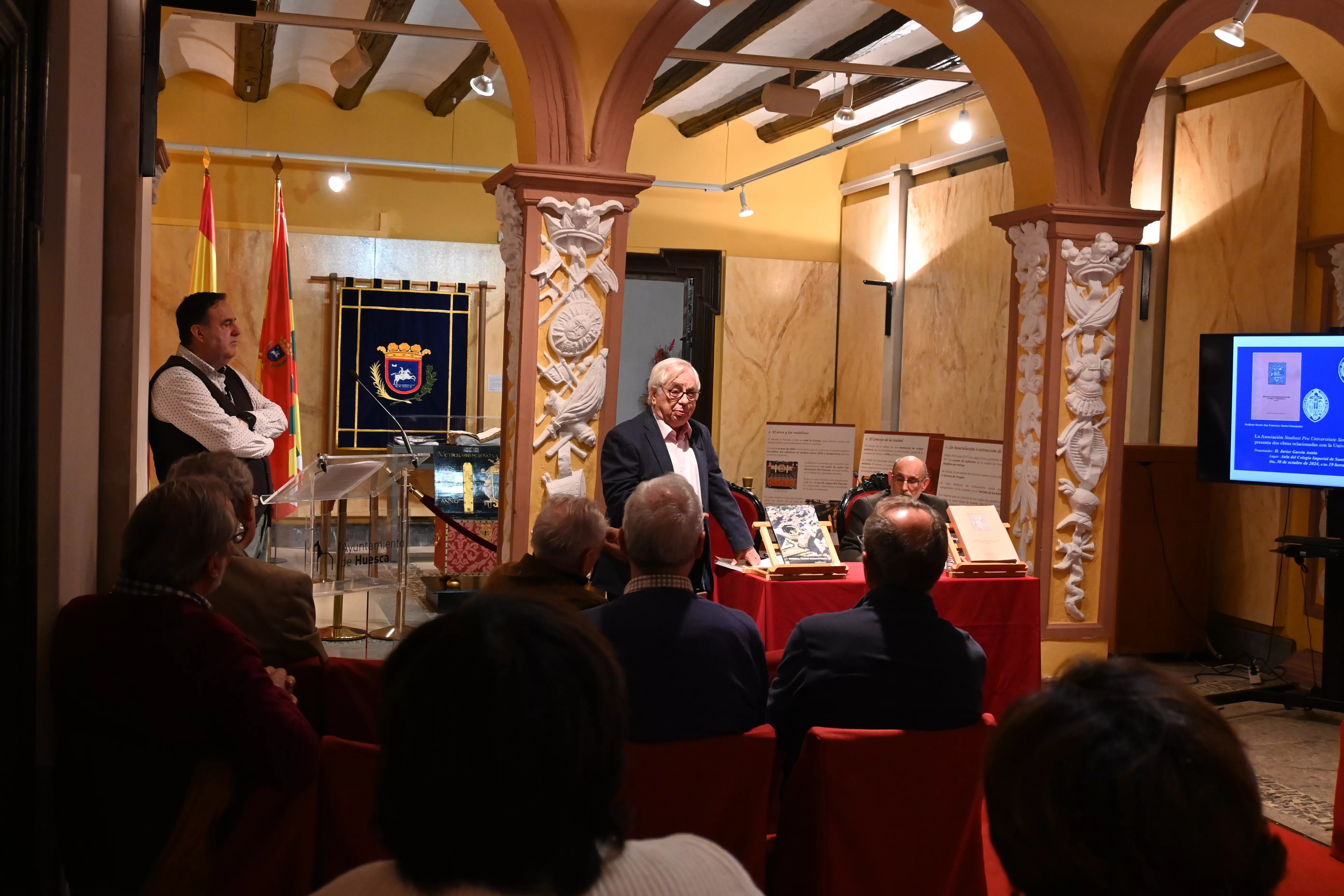 Presentación de los libros de Antonio Naval Mas y Francisco Bartol. Foto Carlos Jalle