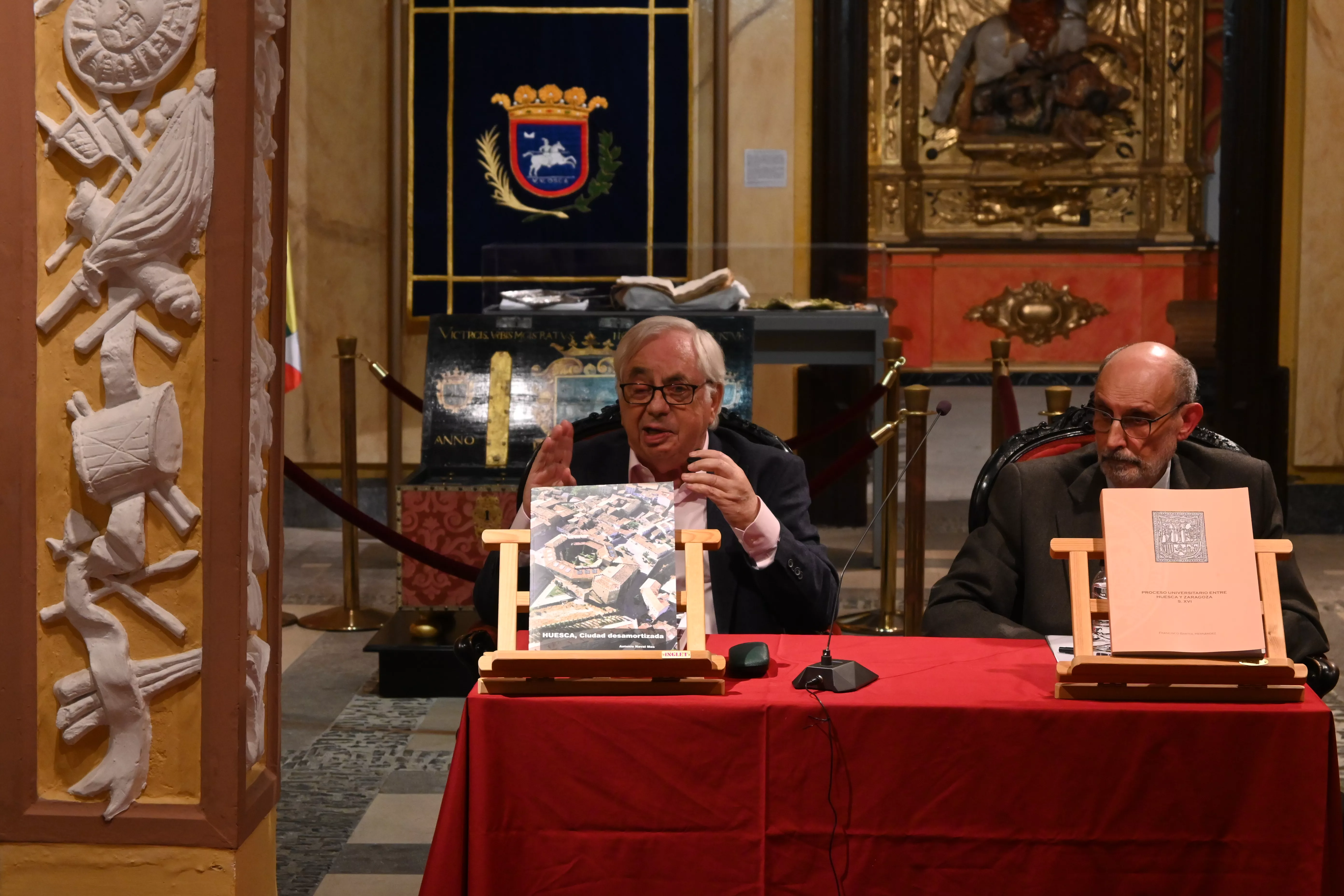 Presentación de los libros de Antonio Naval Mas y Francisco Bartol. Foto Carlos Jalle