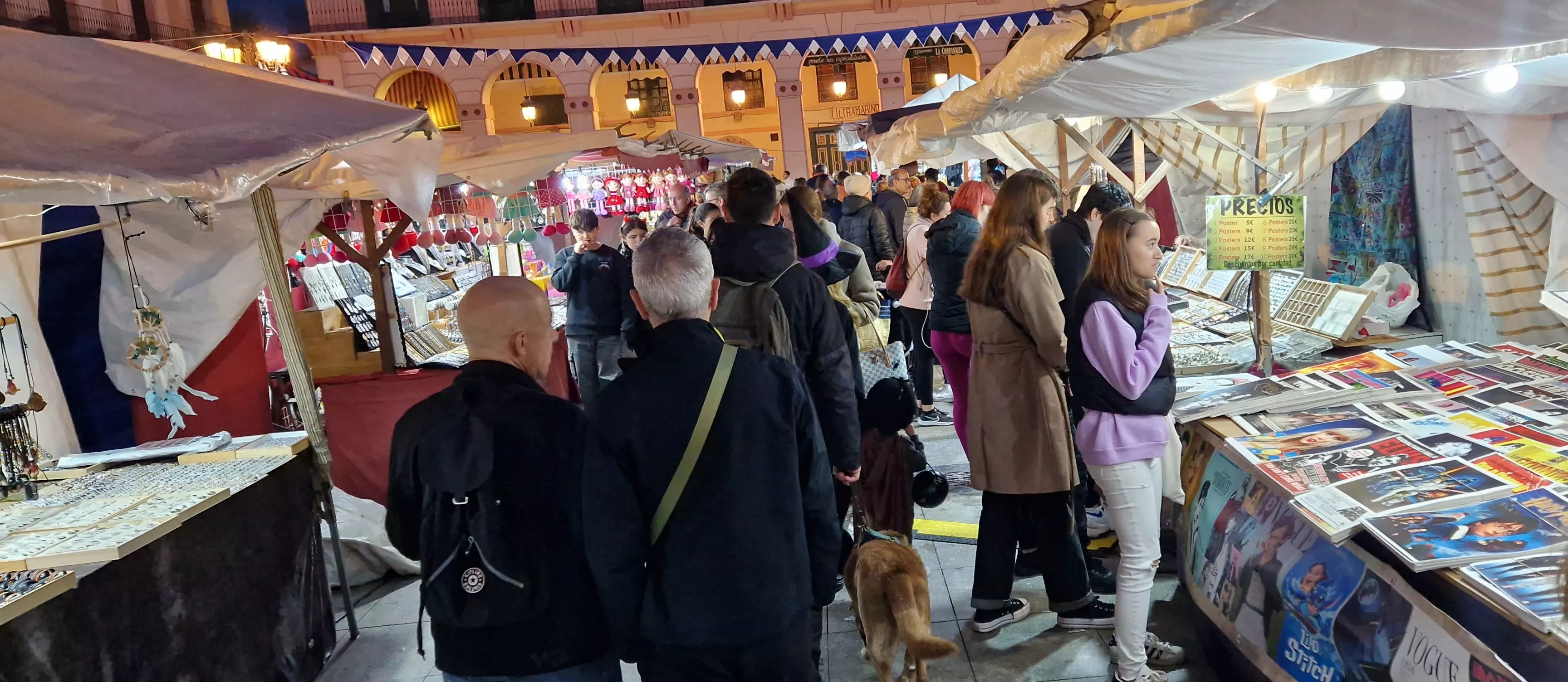Apertura del Mercado Renacentista de Huesca. Foto Myriam Martínez 