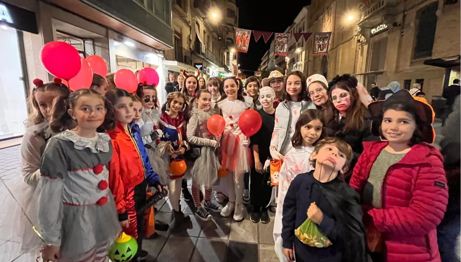 Celebración de la fiesta de Halloween en Huesca. Foto Mercedes Manterola