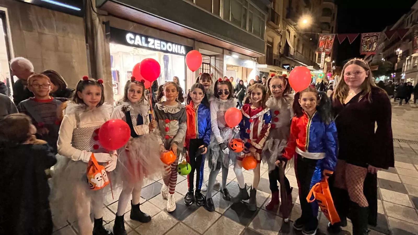 Celebración de la fiesta de Halloween en Huesca. Foto Mercedes Manterola