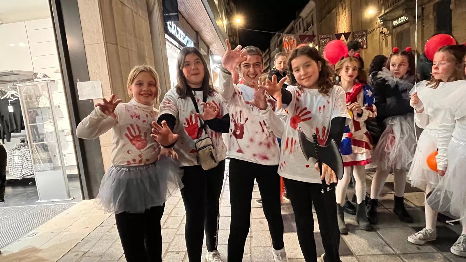 Celebración de la fiesta de Halloween en Huesca. Foto Mercedes Manterola