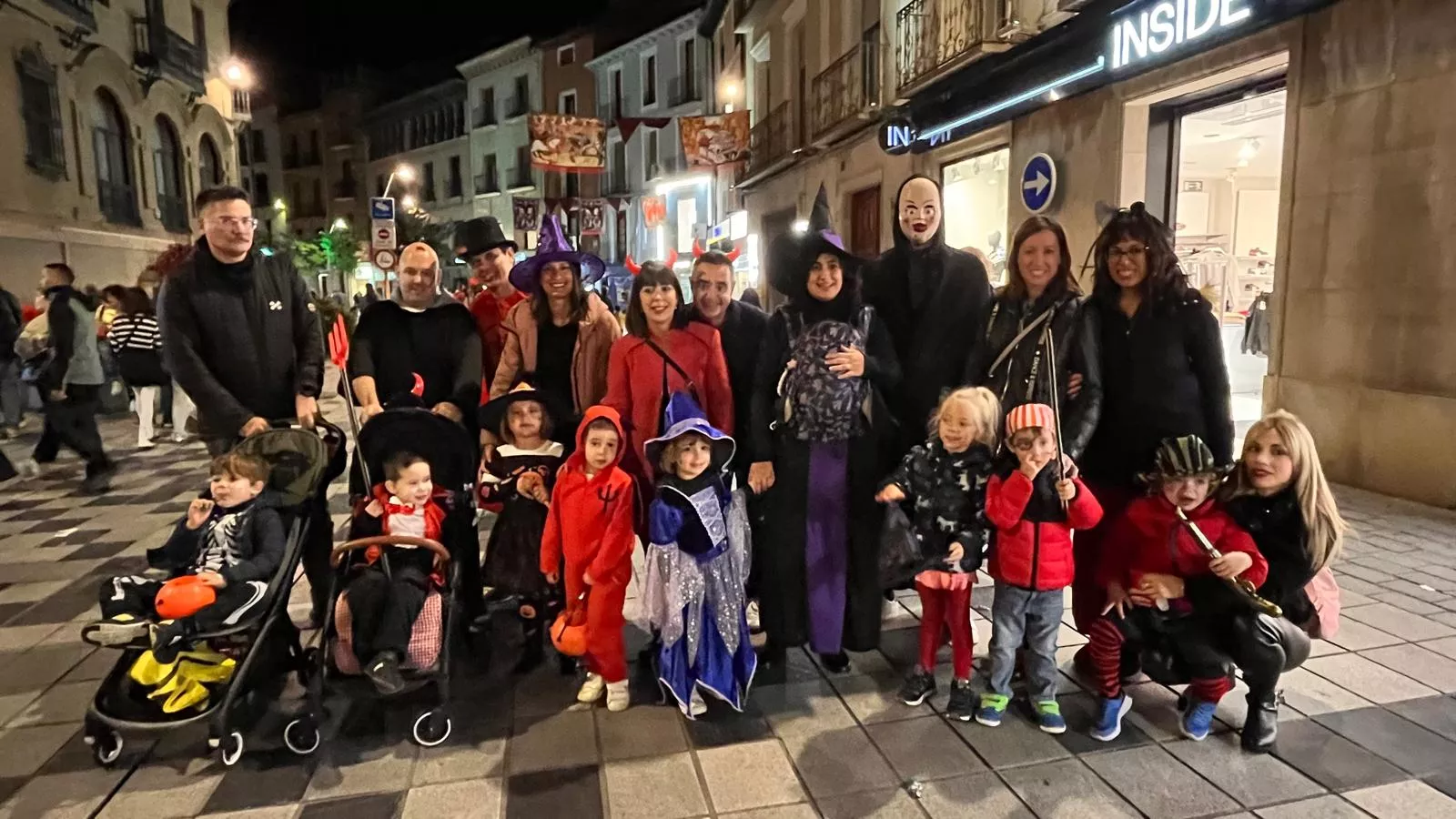 Celebración de la fiesta de Halloween en Huesca. Foto Mercedes Manterola