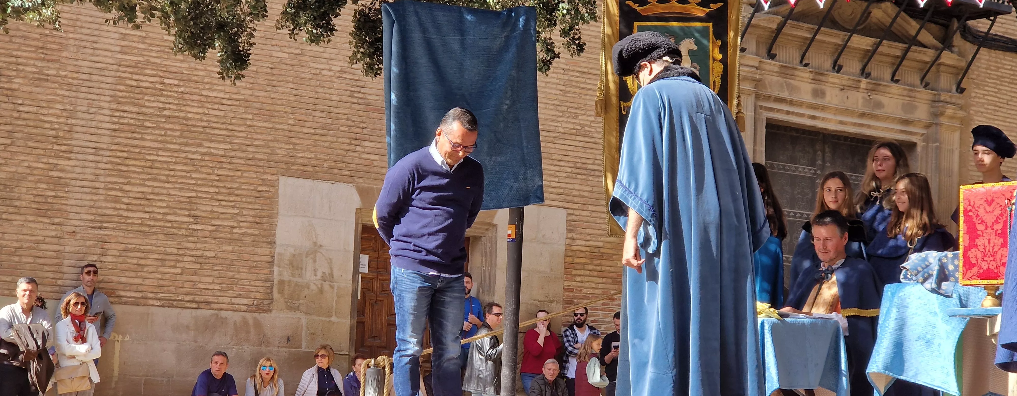  Ceremonia de insaculación o extracción de oficios de Huesca 2024. Foto Myriam Martínez 