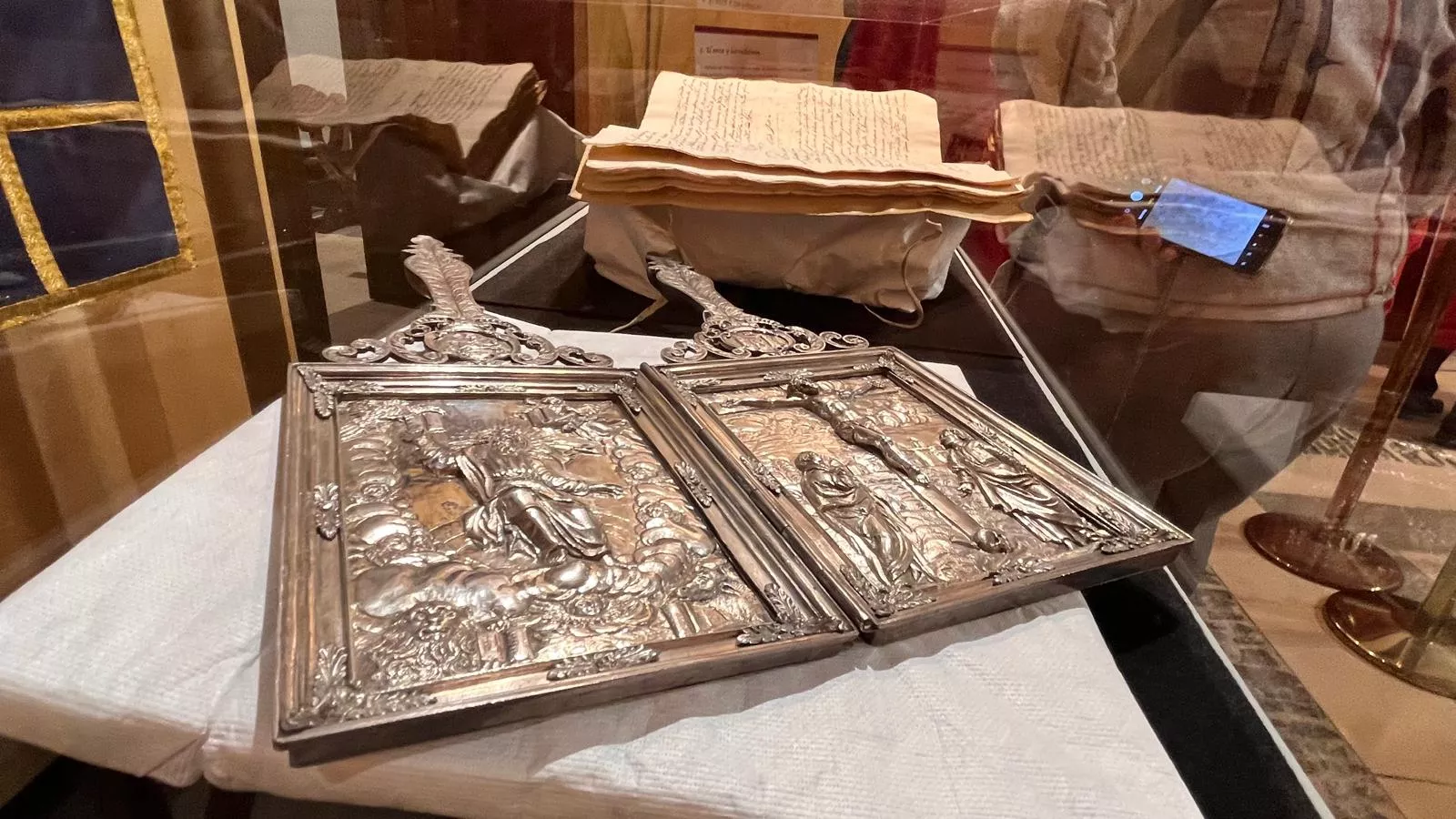 Exposición sobre la insaculación en el Colegio Santiago de Huesca. Foto Mercedes Manterola