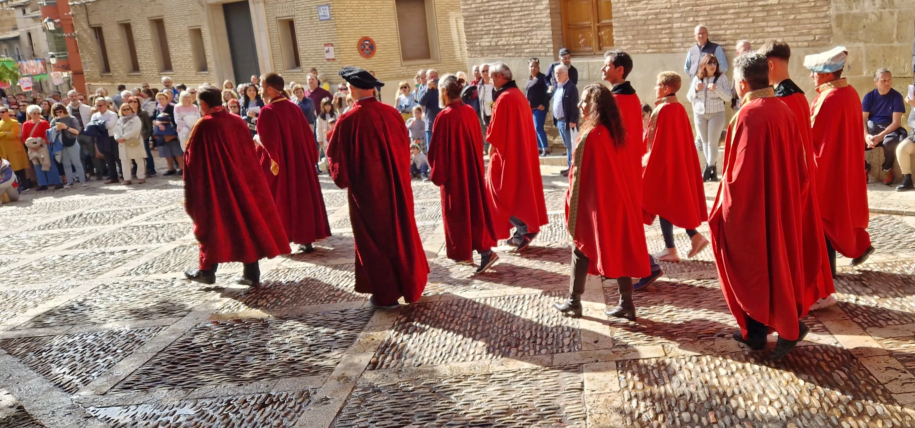  Ceremonia de insaculación o extracción de oficios de Huesca 2024. Foto Myriam Martínez 