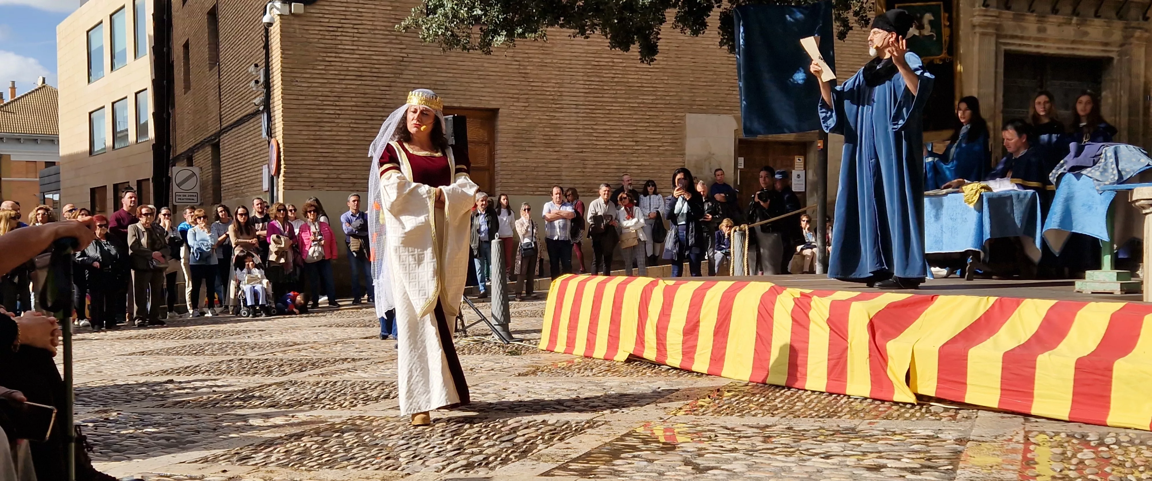  Ceremonia de insaculación o extracción de oficios de Huesca 2024. Foto Myriam Martínez 